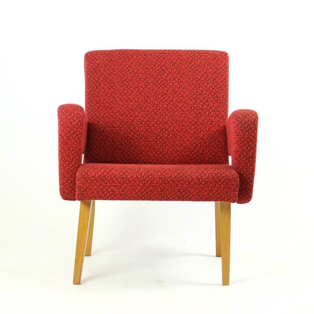 Red Midcentury Armchair by Jitona in Original Upholstery, Czechoslovakia In Good Condition For Sale In Zohor, SK