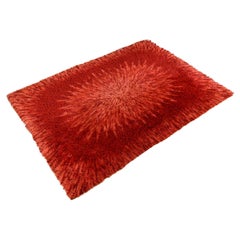 Red Mid-Century Modern Scandinavian 5×7 Wool Rya Rug