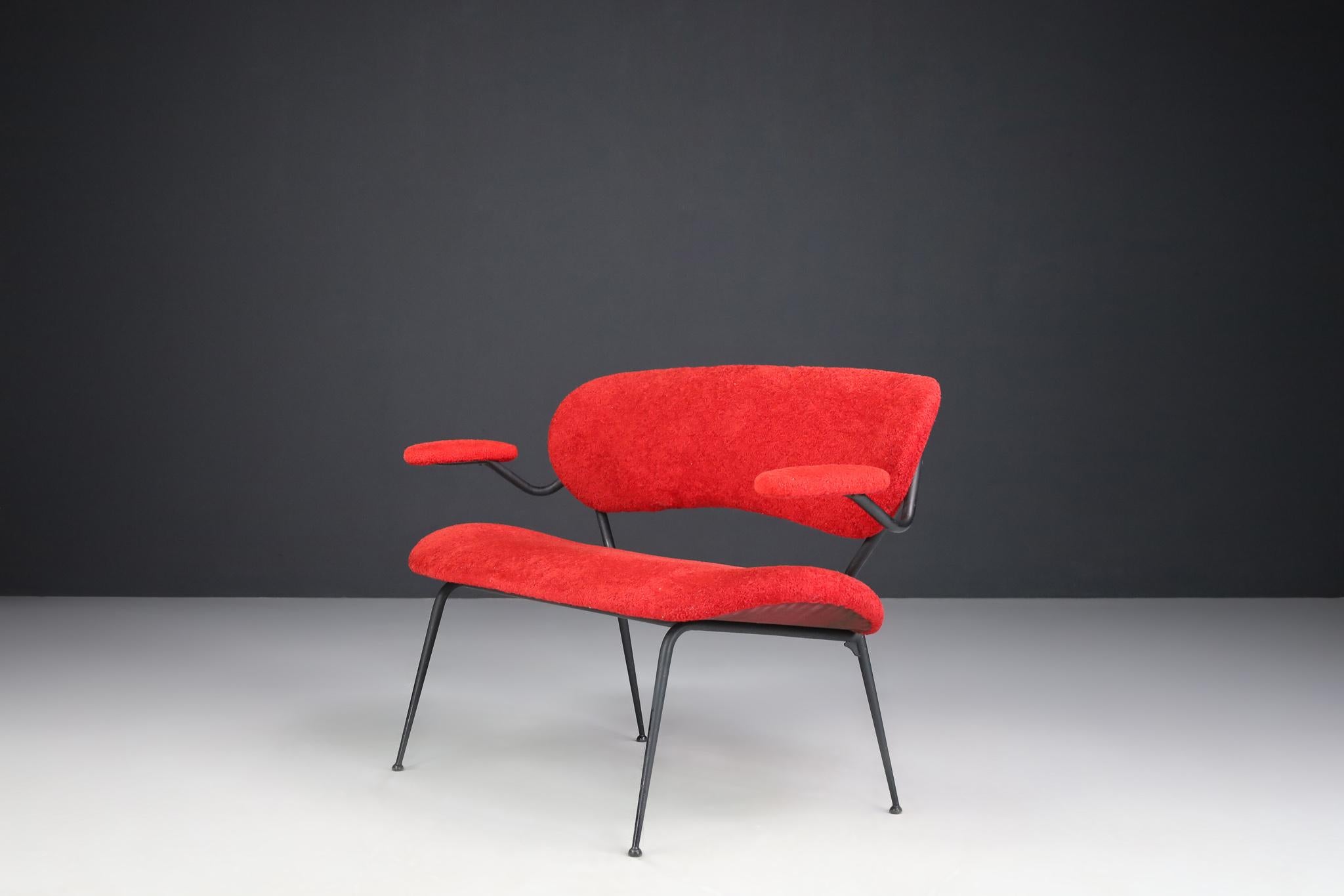 Rotes Mid-Century Modern-Sofa/Bank von Gastone Rinaldi, Italien, 1960er Jahre im Angebot 4
