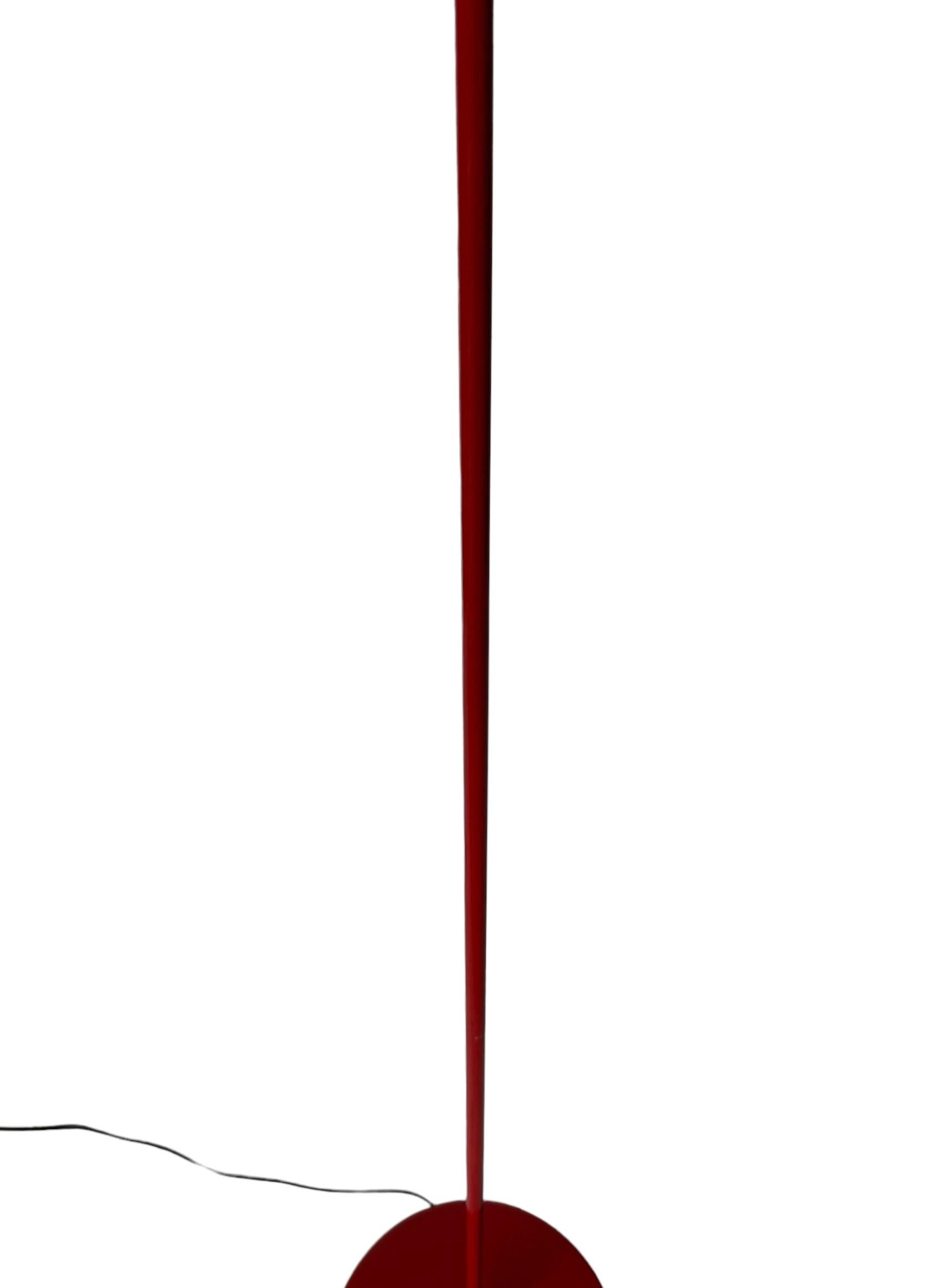 Red Mid-Century Modern Minimalist Floor Lamp In Good Condition For Sale In Brooklyn, NY