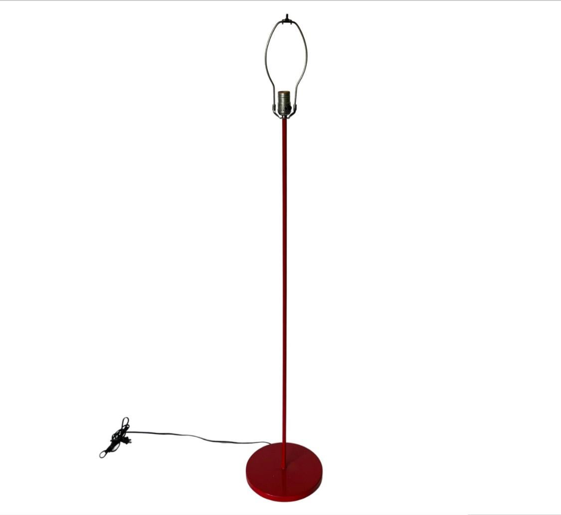 Red Mid-Century Modern Minimalist Floor Lamp For Sale 1
