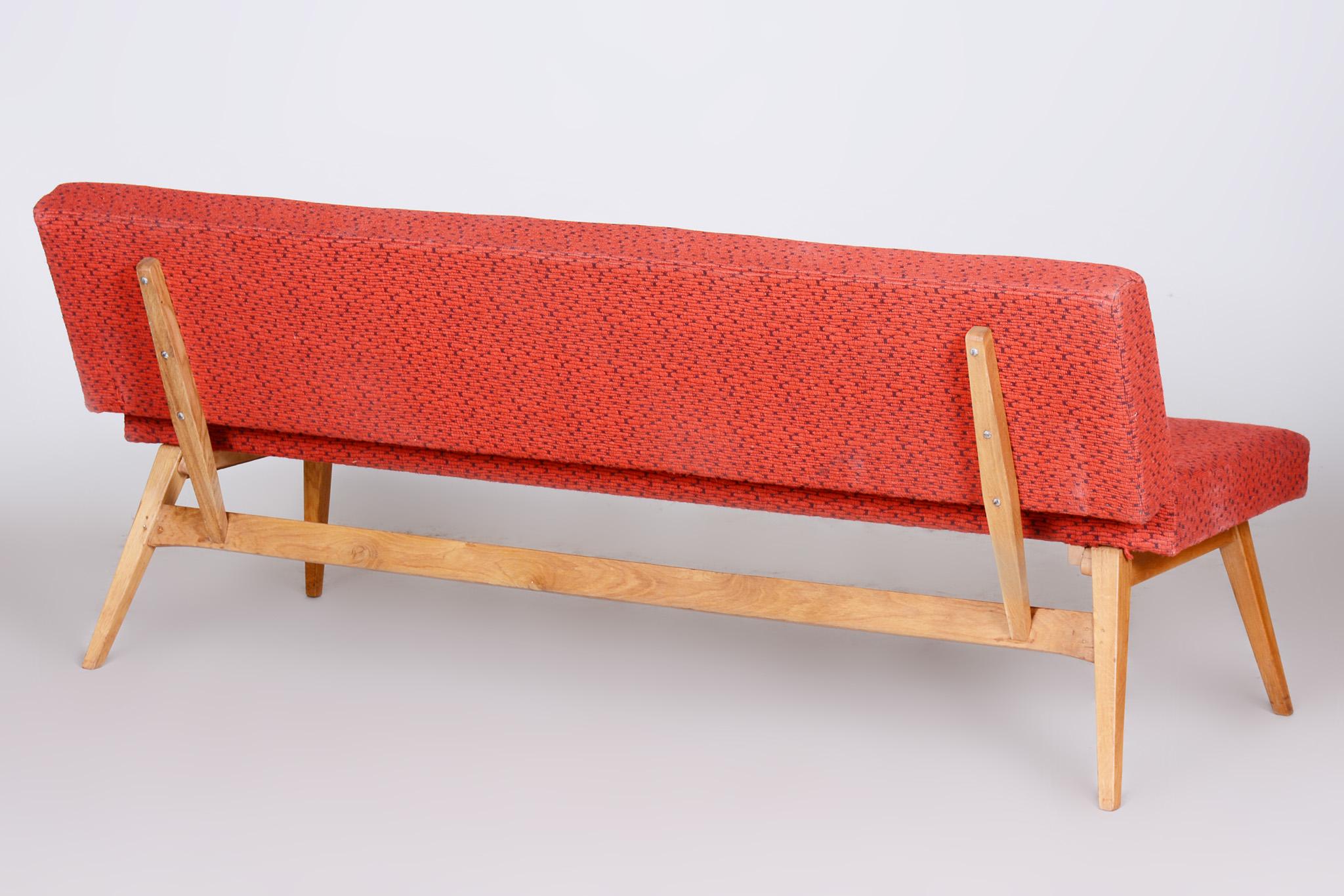 Red Midcentury Modern Oak Sofa, 1950s, Original well preserved upholstery For Sale 2
