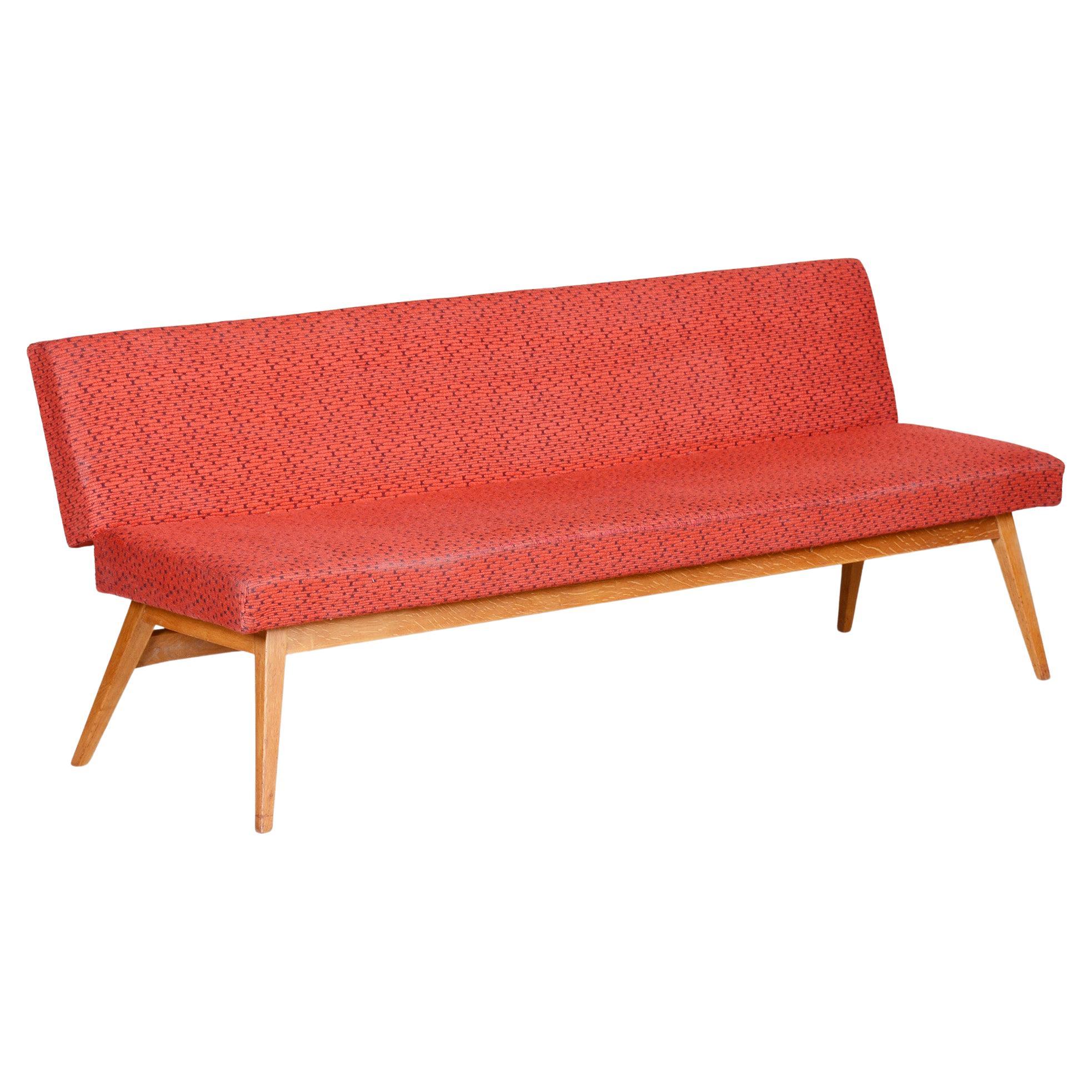 Red Midcentury Modern Oak Sofa, 1950s, Original well preserved upholstery For Sale