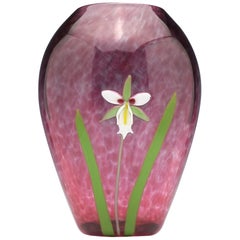 Red Mike Hunter Glass Orchid Vase