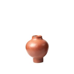Mini vase rouge de Sebastian Herkner