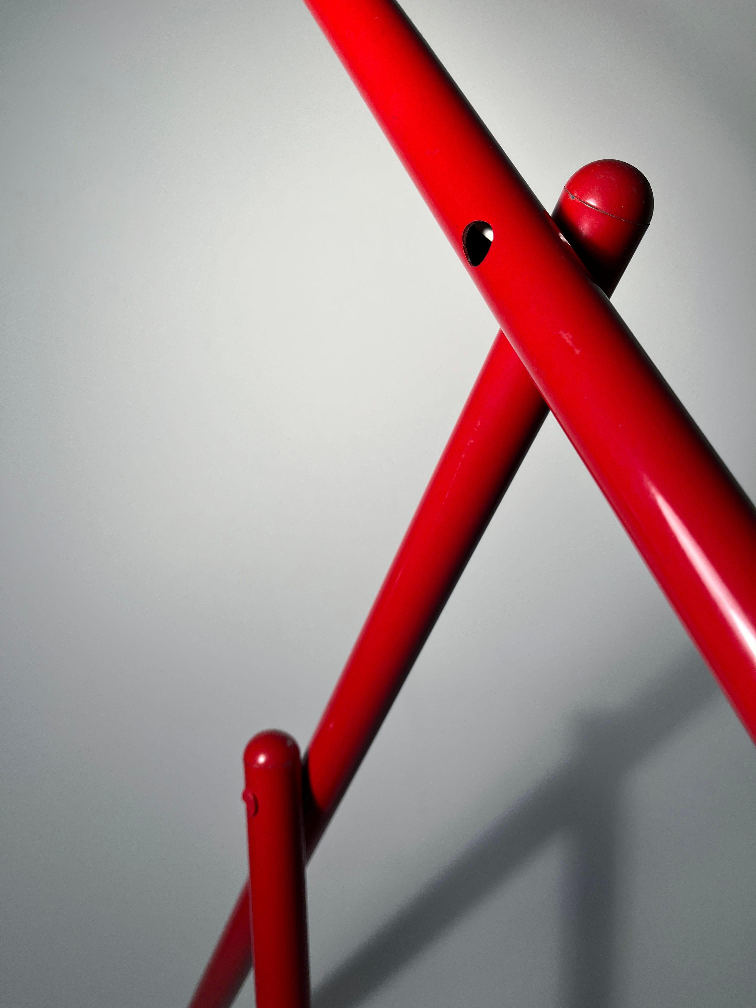 Red Mira Table Lamp by Mario Arnaboldi for Programmaluce Italy In Good Condition For Sale In Chicago, IL