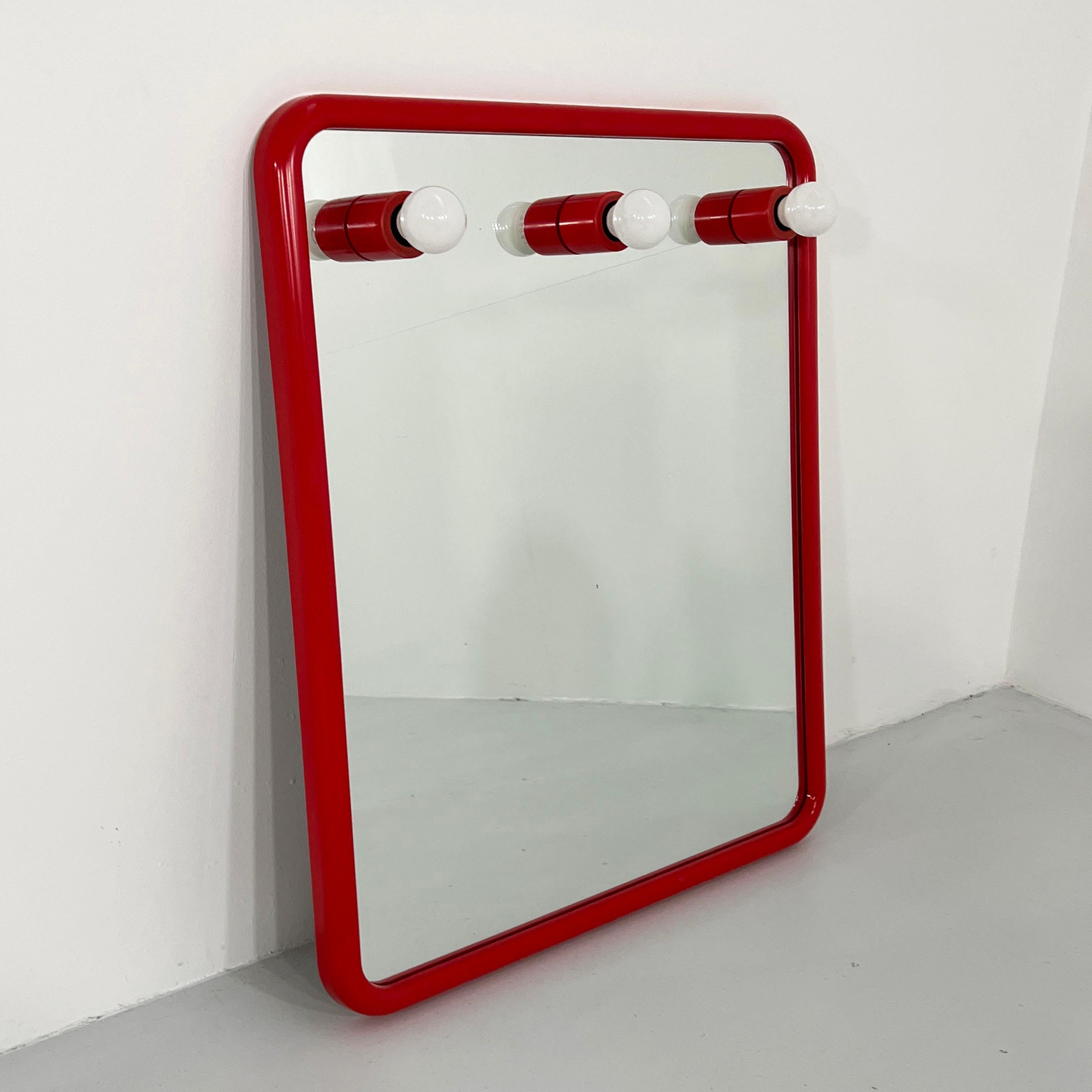 Red Mirror with Lights from Gedy, 1970s In Good Condition In Ixelles, Bruxelles
