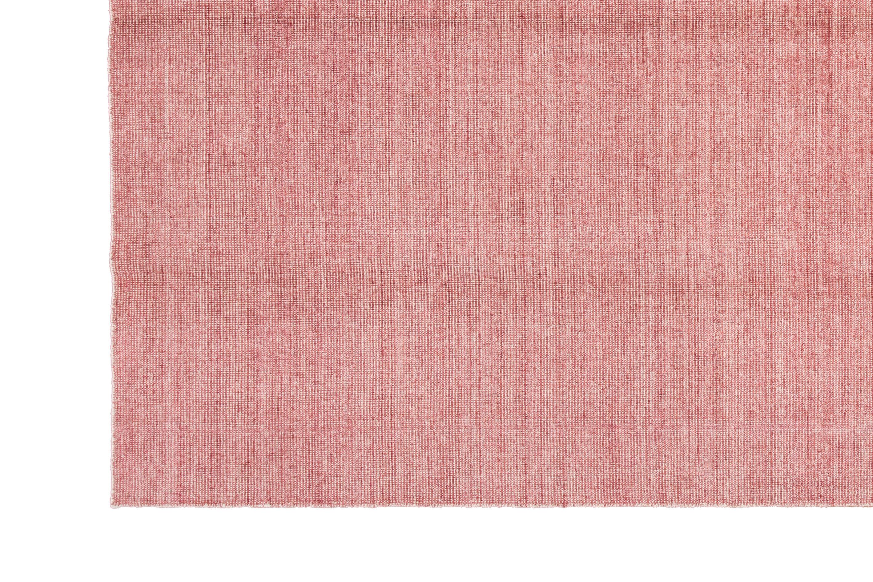 Beautiful modern handmade Indian bamboo and silk boho rug with a red and ivory field. This Boho collection Rug has an all-over solid design.

This rug measures: 9'0