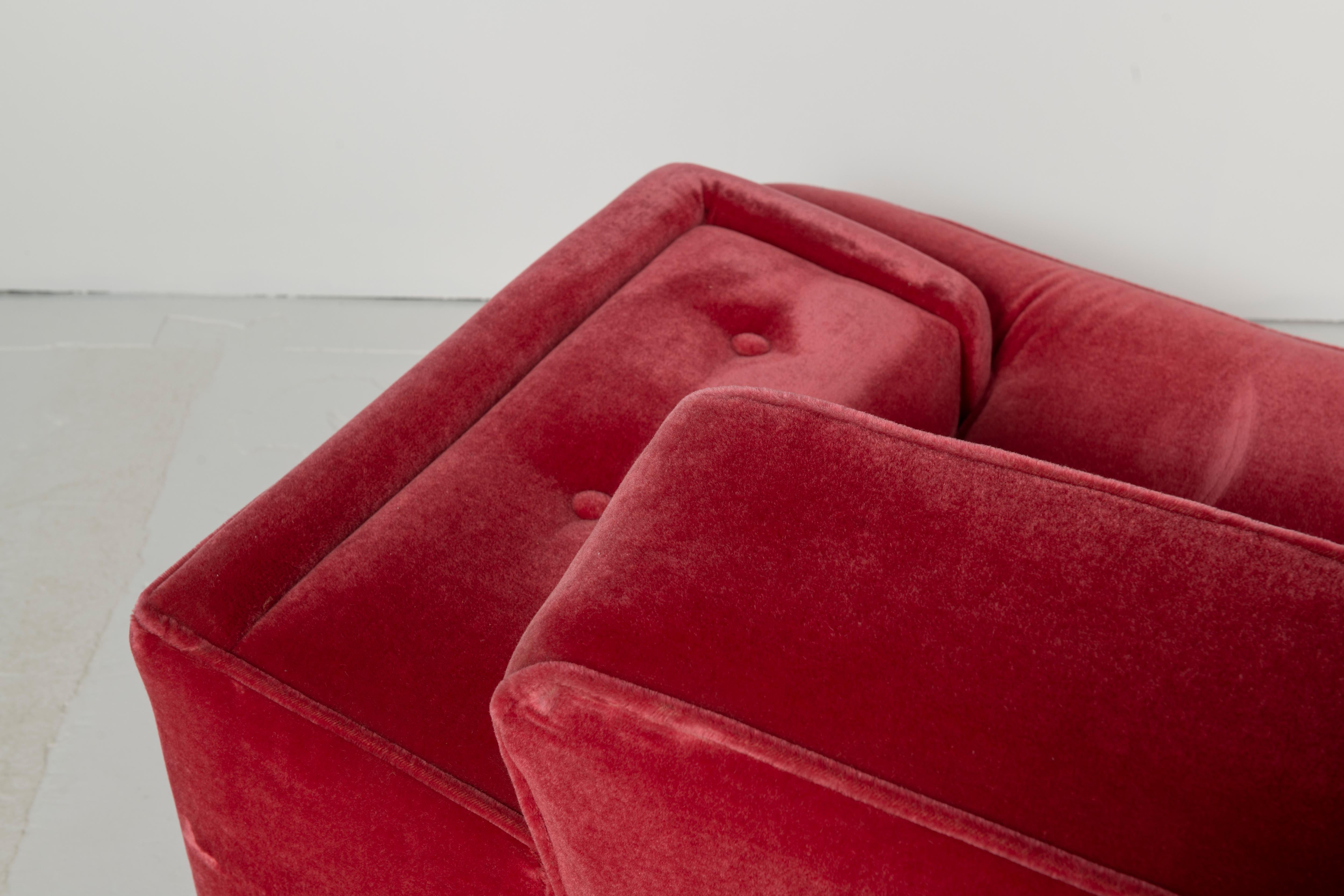 Red Mohair Sofa and Convertible Daybed, 1950s For Sale 5