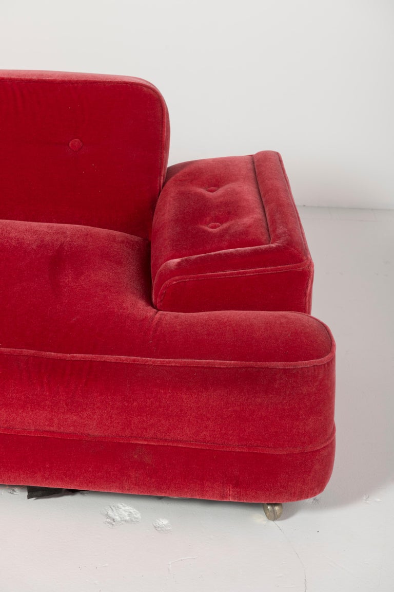 Mid-Century Modern Red Mohair Sofa and Convertible Daybed, 1950s For Sale