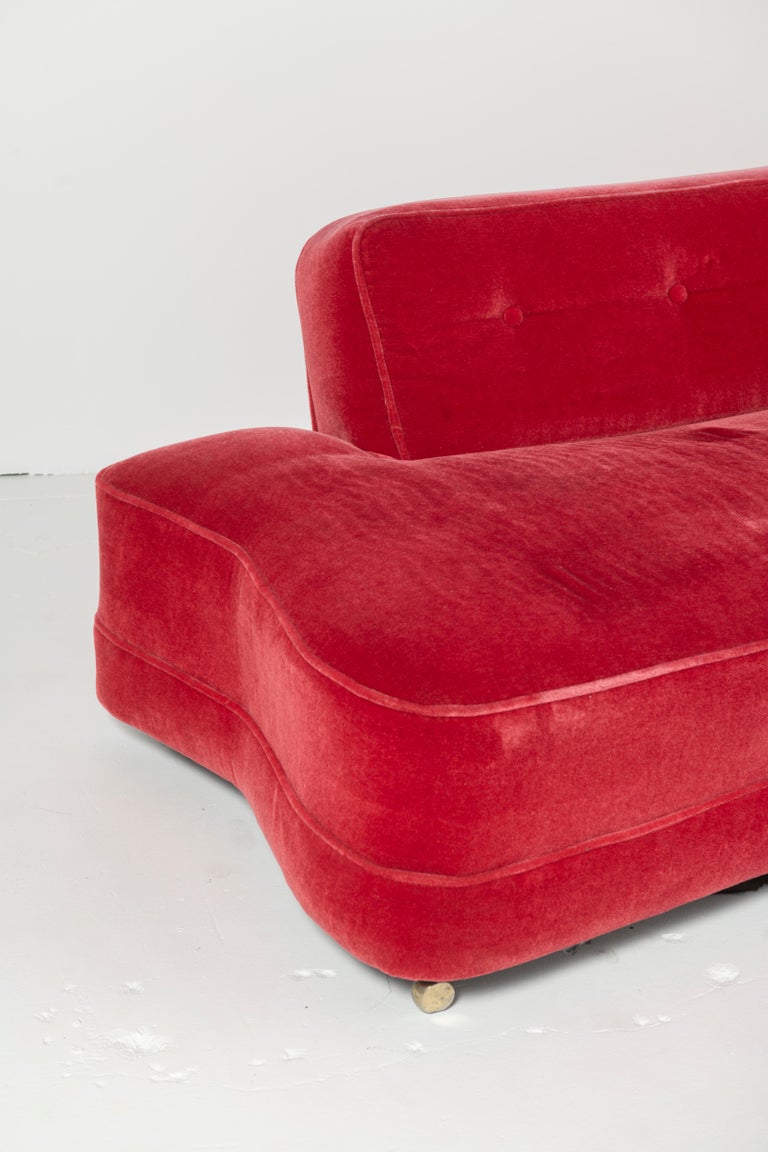 Red Mohair Sofa and Convertible Daybed, 1950s For Sale 1