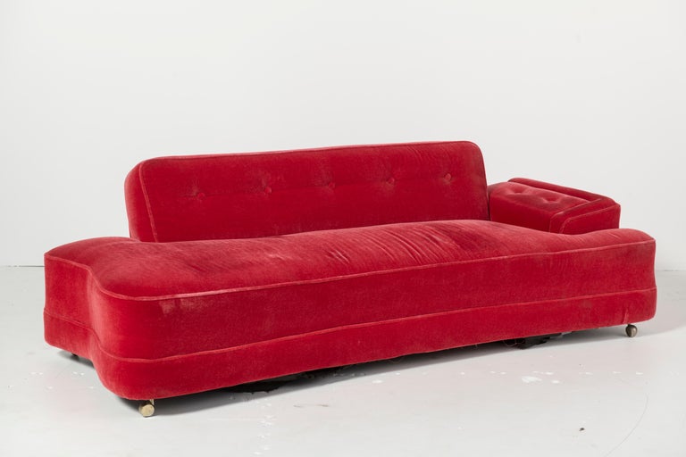 Red Mohair Sofa and Convertible Daybed, 1950s For Sale 2