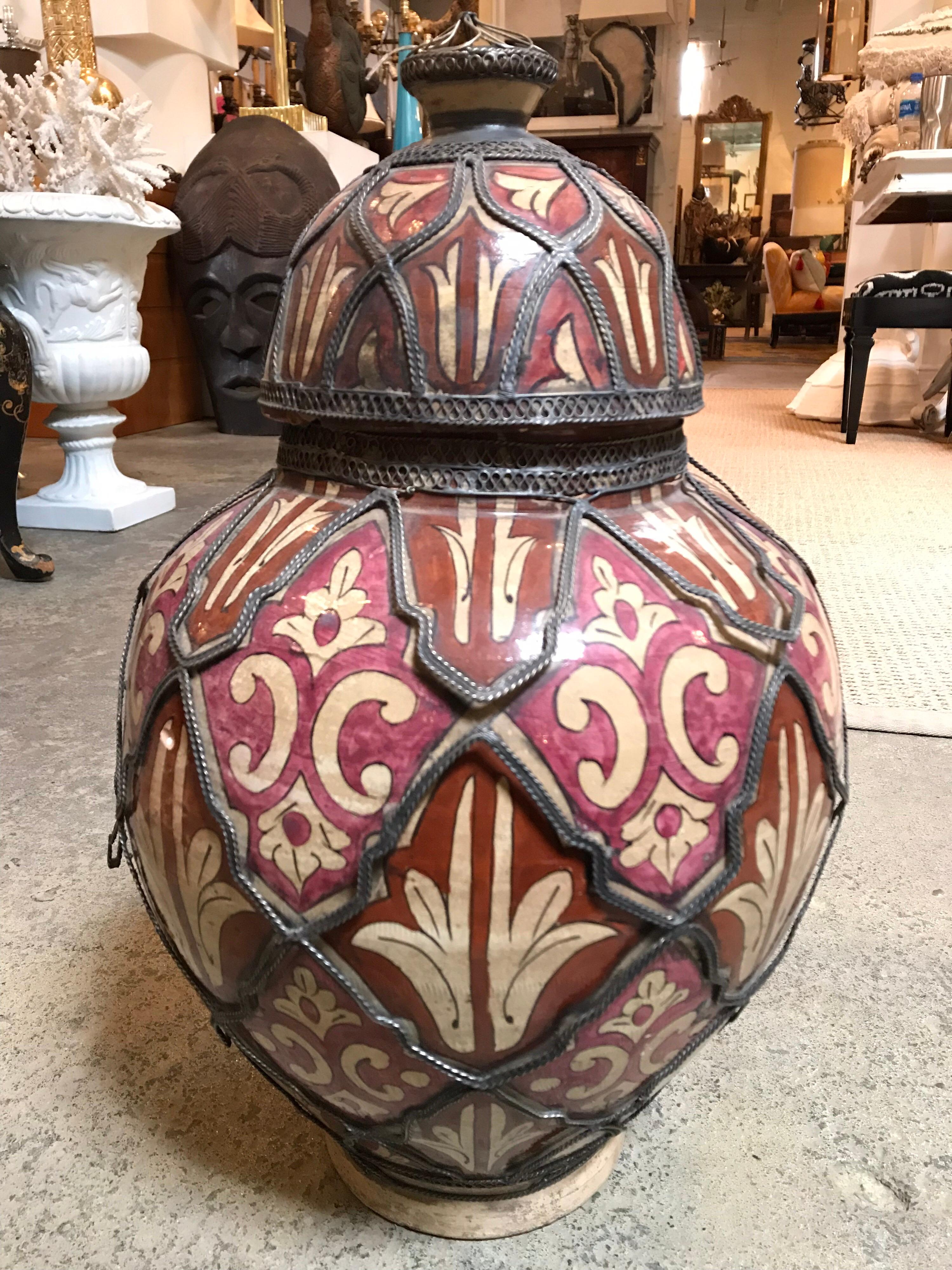 20th Century Red Moroccan Pot For Sale