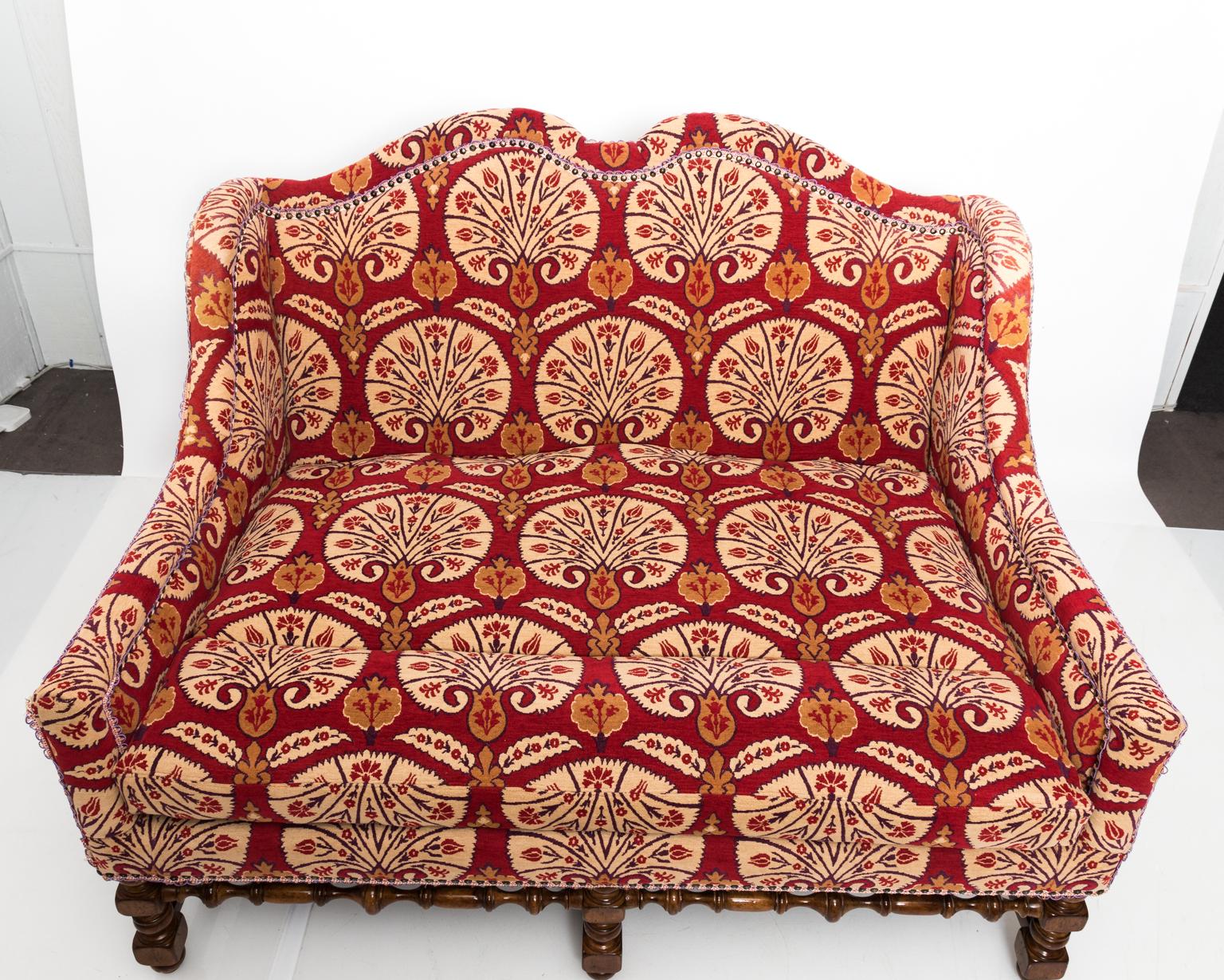 Red Moroccan Style Settee, circa 1980s For Sale 2