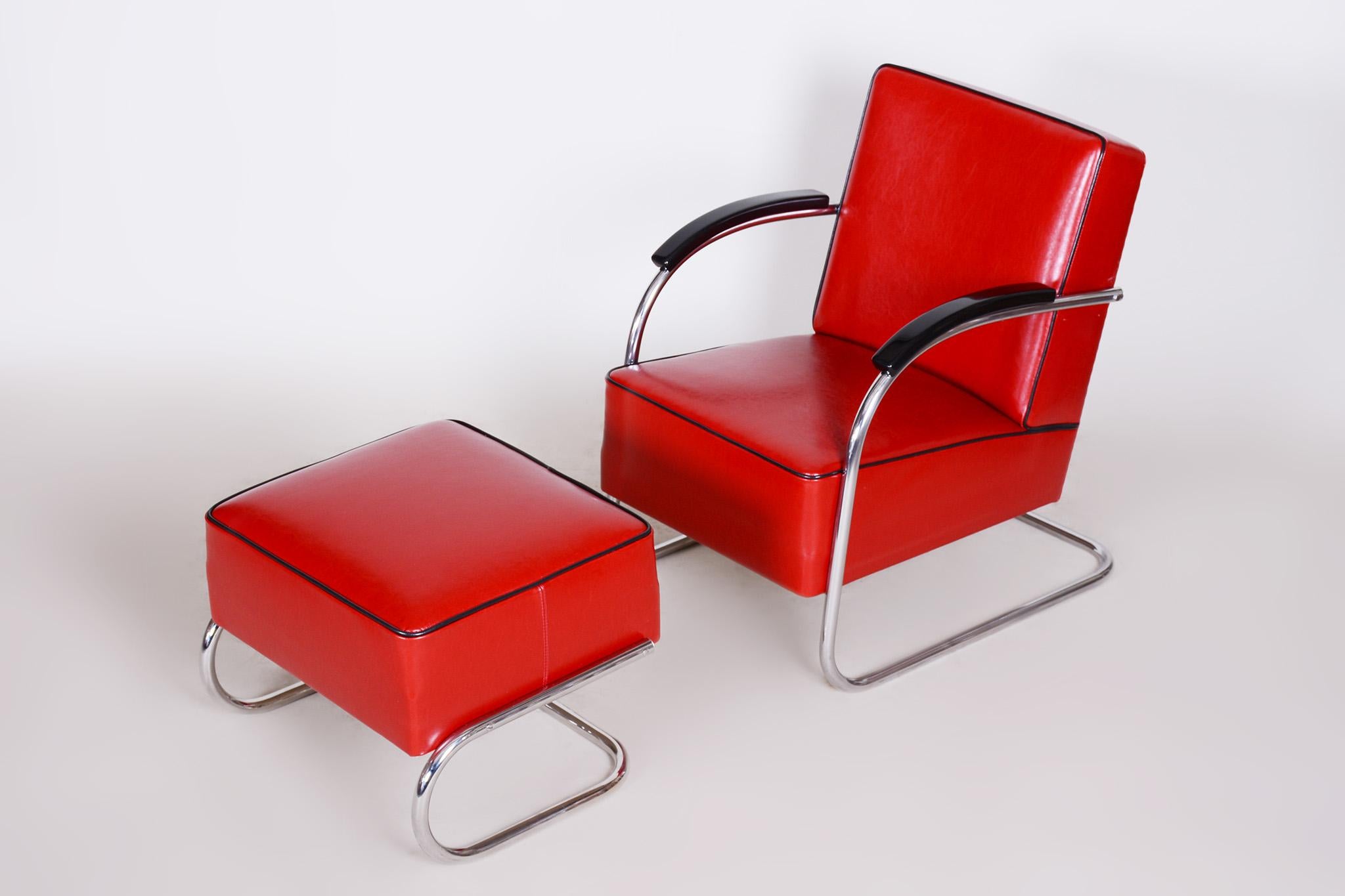 Mid-20th Century Red Mucke Melder Armchair and Ottoman, 1930s Czechia For Sale
