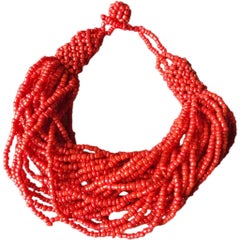 Braccialetto con perline di vetro a fili multipli rosse