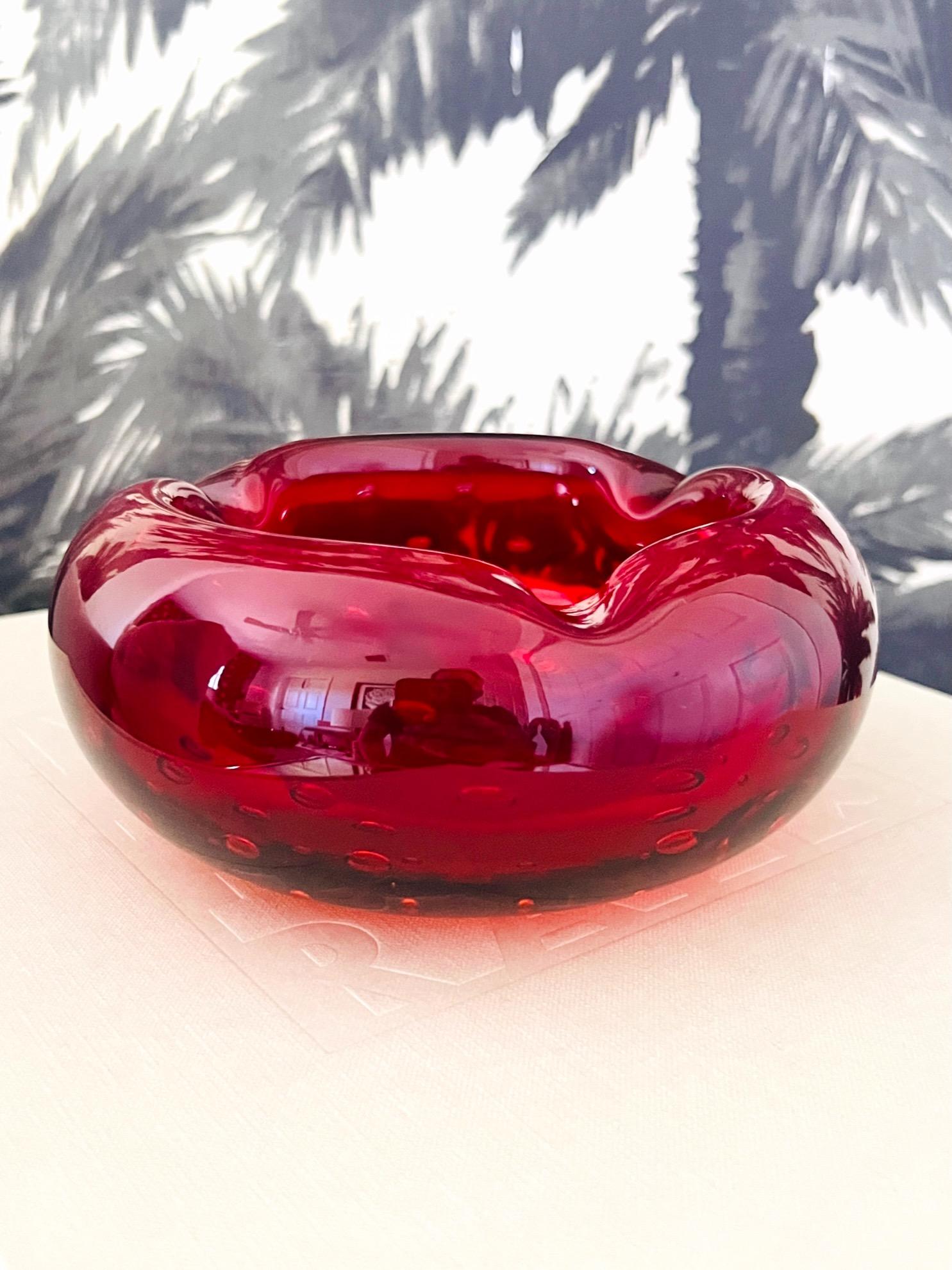 Red Murano Ashtray with Controlled Bubble Design by Seguso, c. 1950's 2