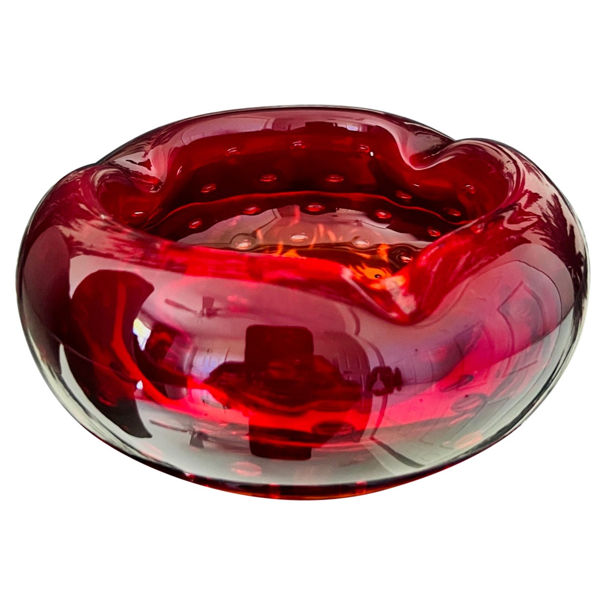 Red Murano Ashtray with Controlled Bubble Design by Seguso, c. 1950
s