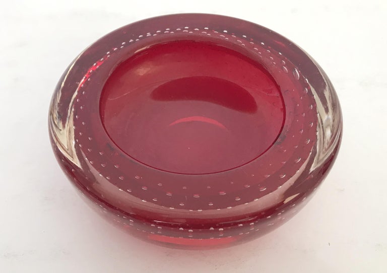 Mid-Century Modern Red Murano Glass Bowl For Sale