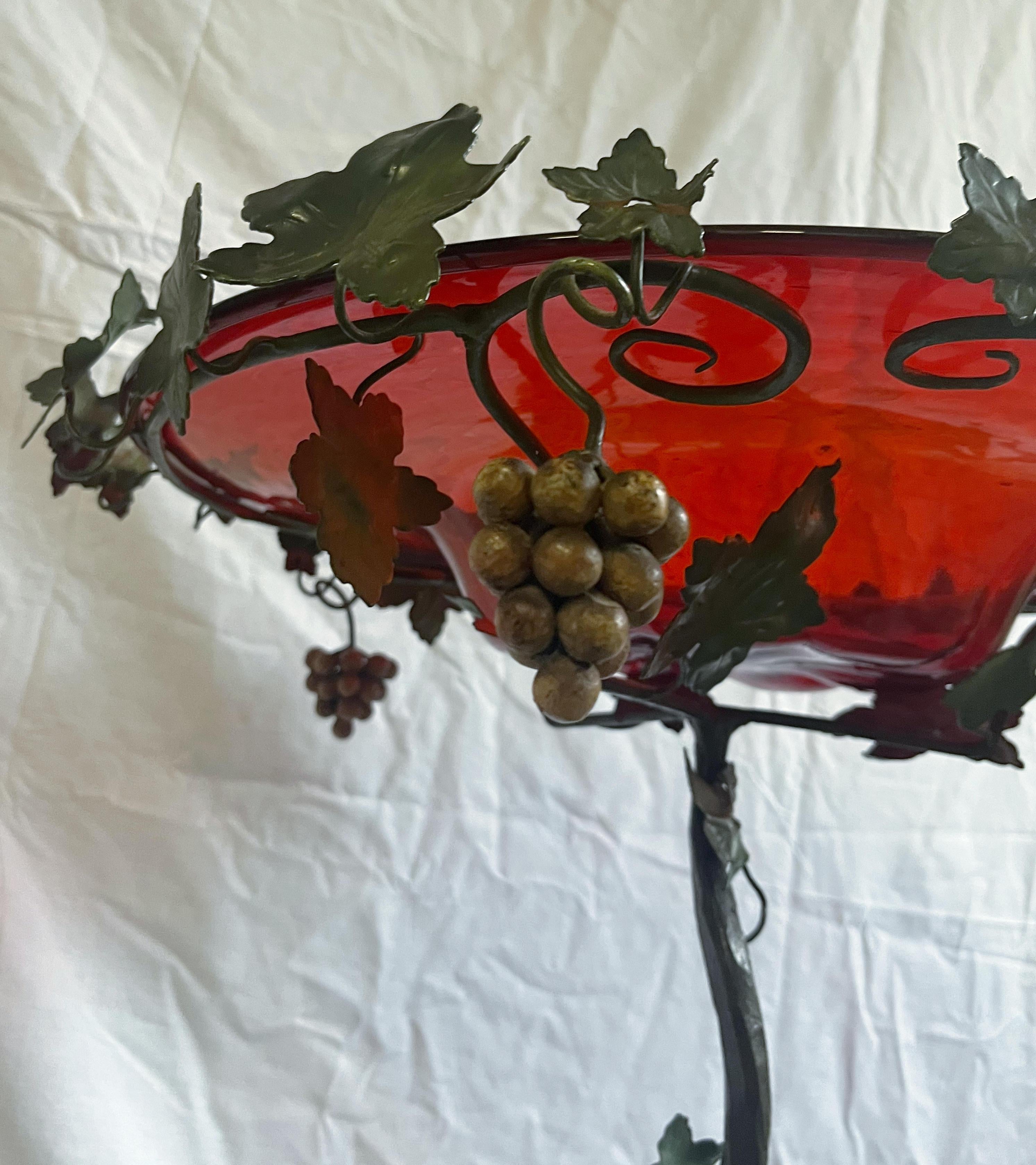 Red Murano Iron Grape Vines Pedestal by Umberto Belloto For Sale 2