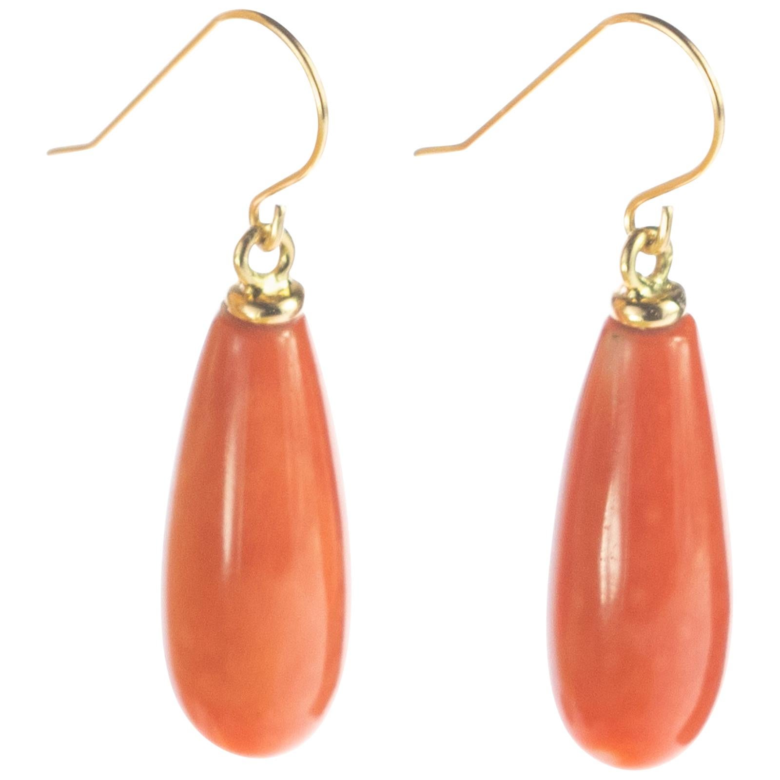 Red Natural Coral Bold Tear Drop 18 Karat Yellow Gold Dangle Ear Wires Earrings For Sale