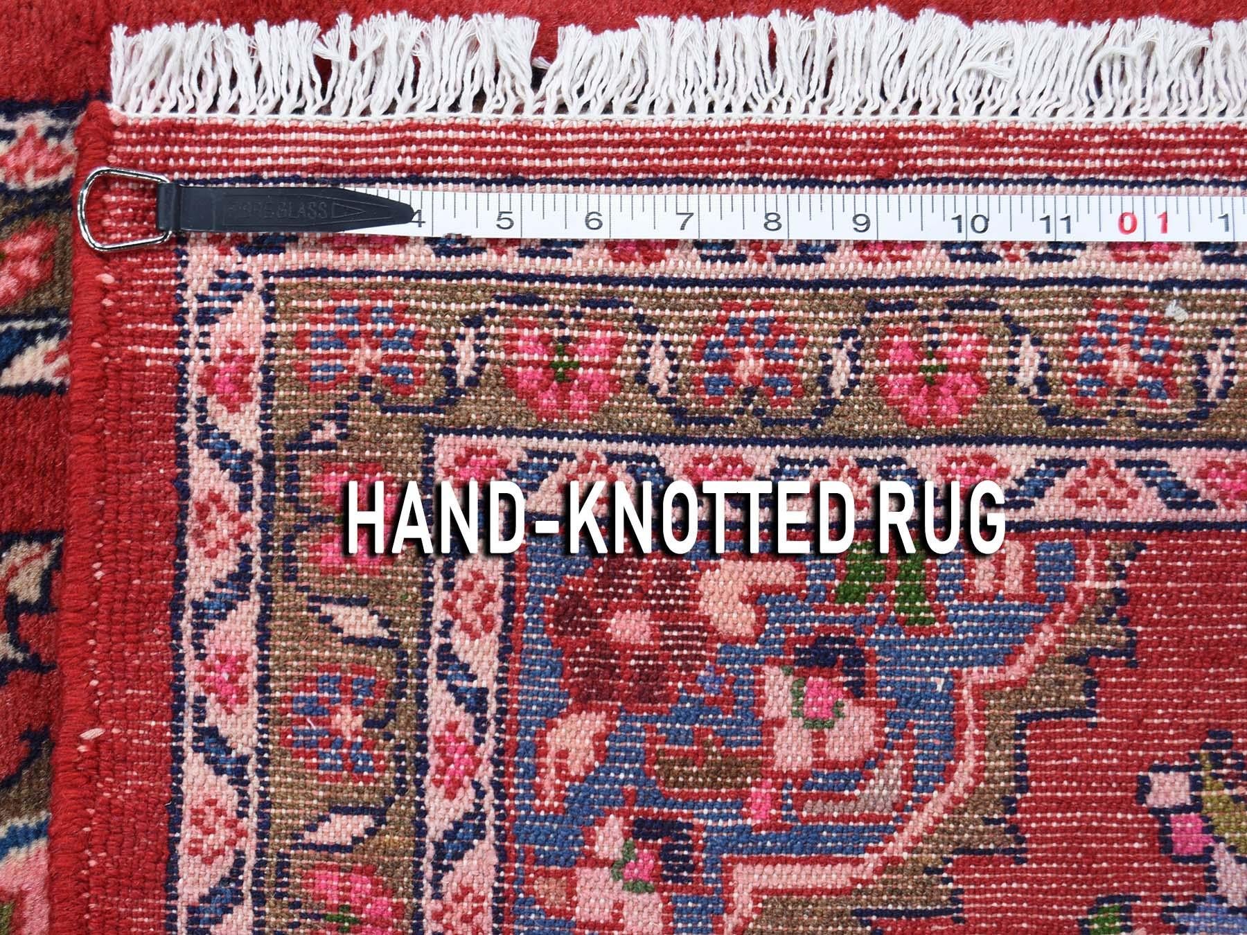 Red Persian Hamadan Pure Wool Hand Knotted Oriental Rug In Good Condition In Carlstadt, NJ