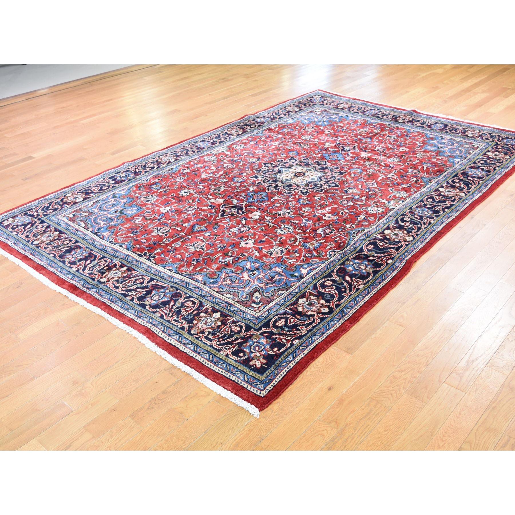 Hand-Knotted Red Persian Pure Wool Sarouk Mahal Hand Knotted Oriental Rug, 6'9
