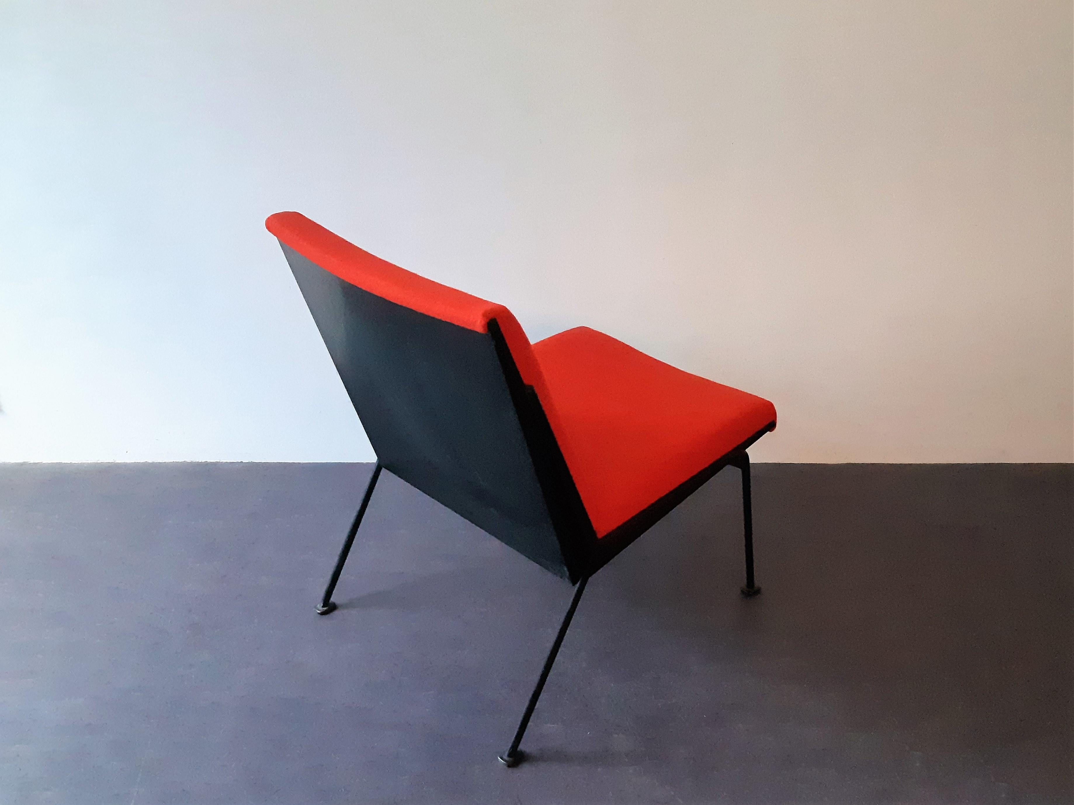 Mid-Century Modern Fauteuil de salon rouge « Oase » de Wim Rietveld pour Ahrend de Cirkel, années 1950 en vente