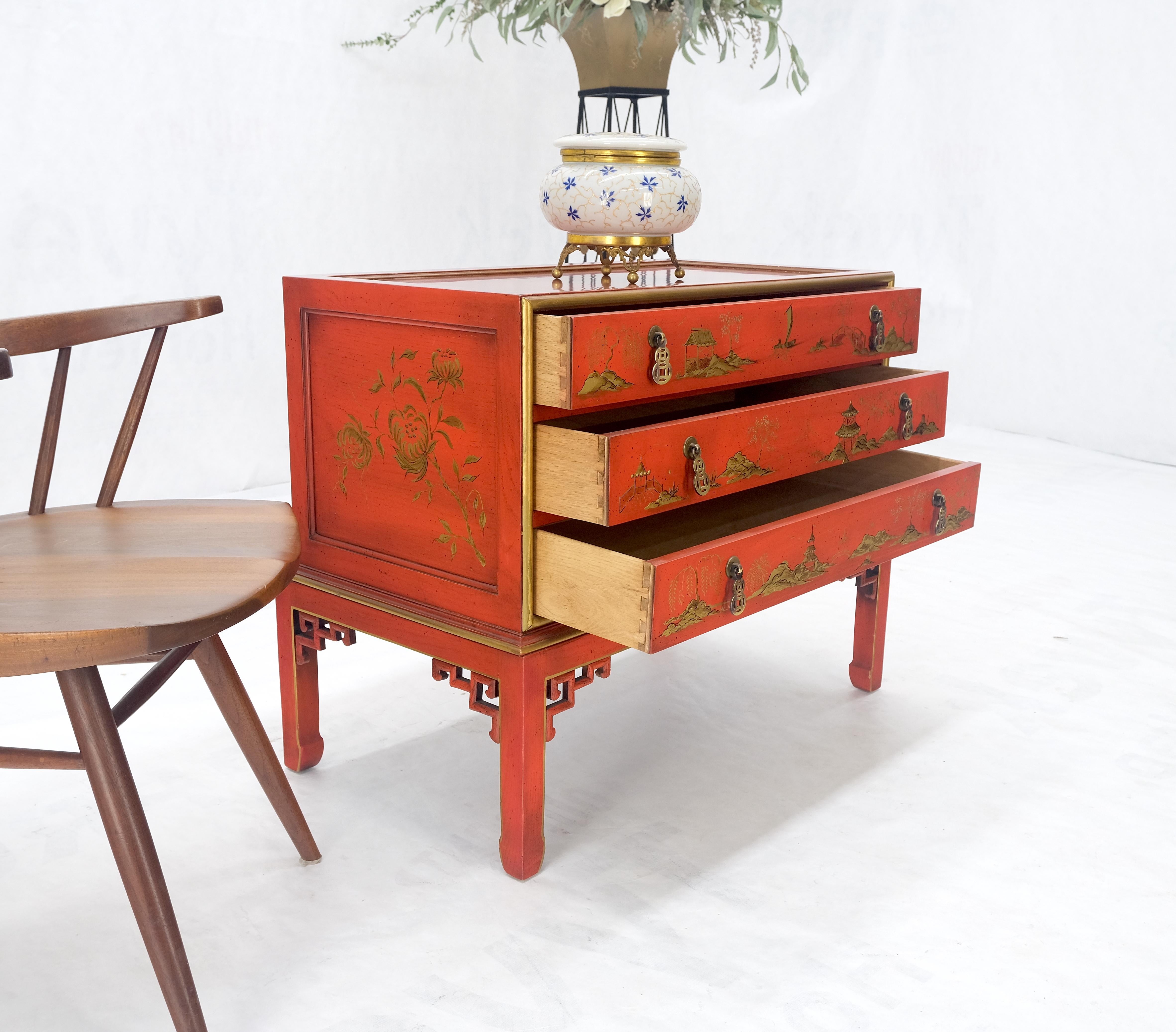 Red Orange Lacquer Chinoiserie Hand Painted Three Drawers Dresser Large Stand  For Sale 5