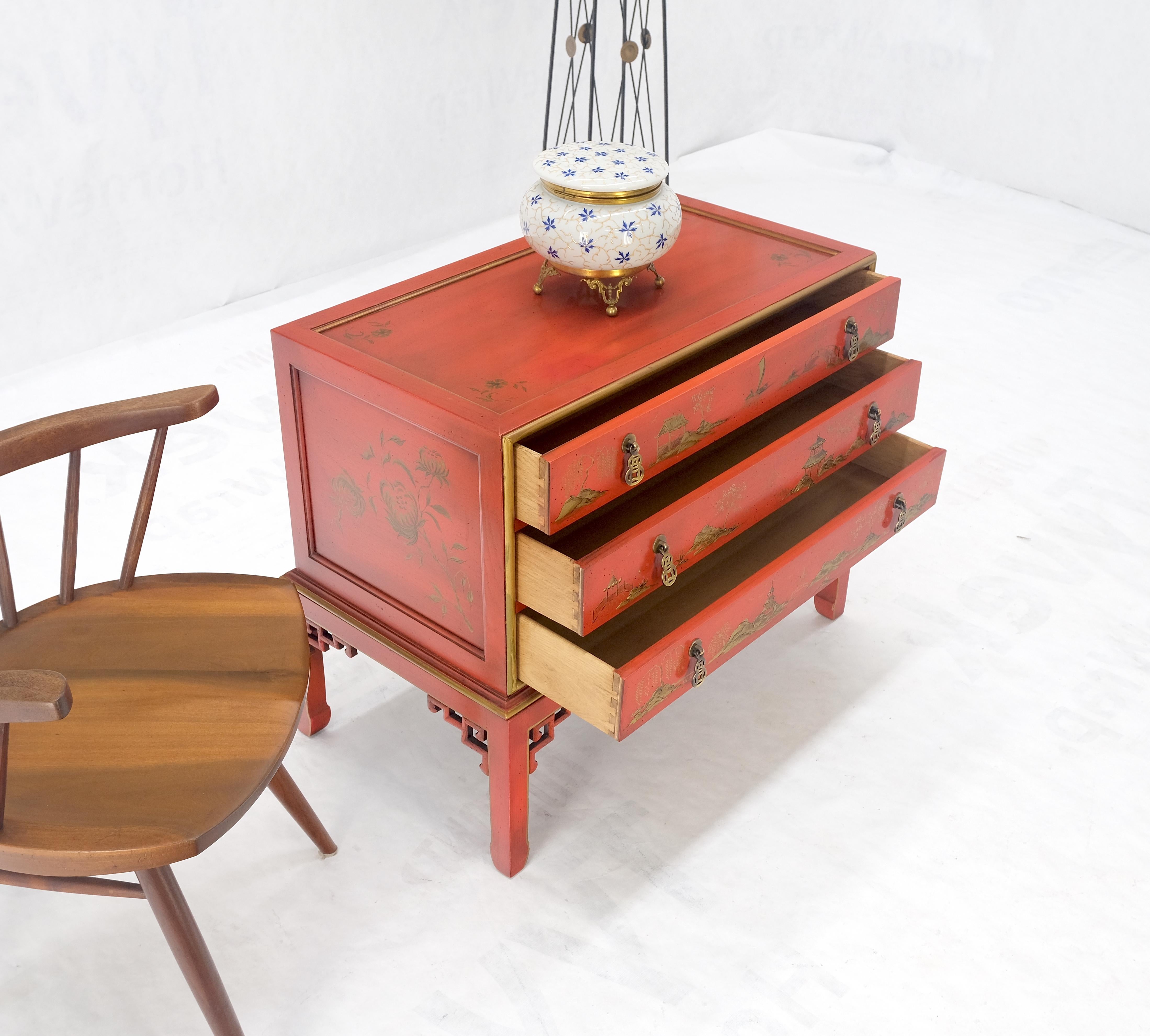 Red Orange Lacquer Chinoiserie Hand Painted Three Drawers Dresser Large Stand  For Sale 8