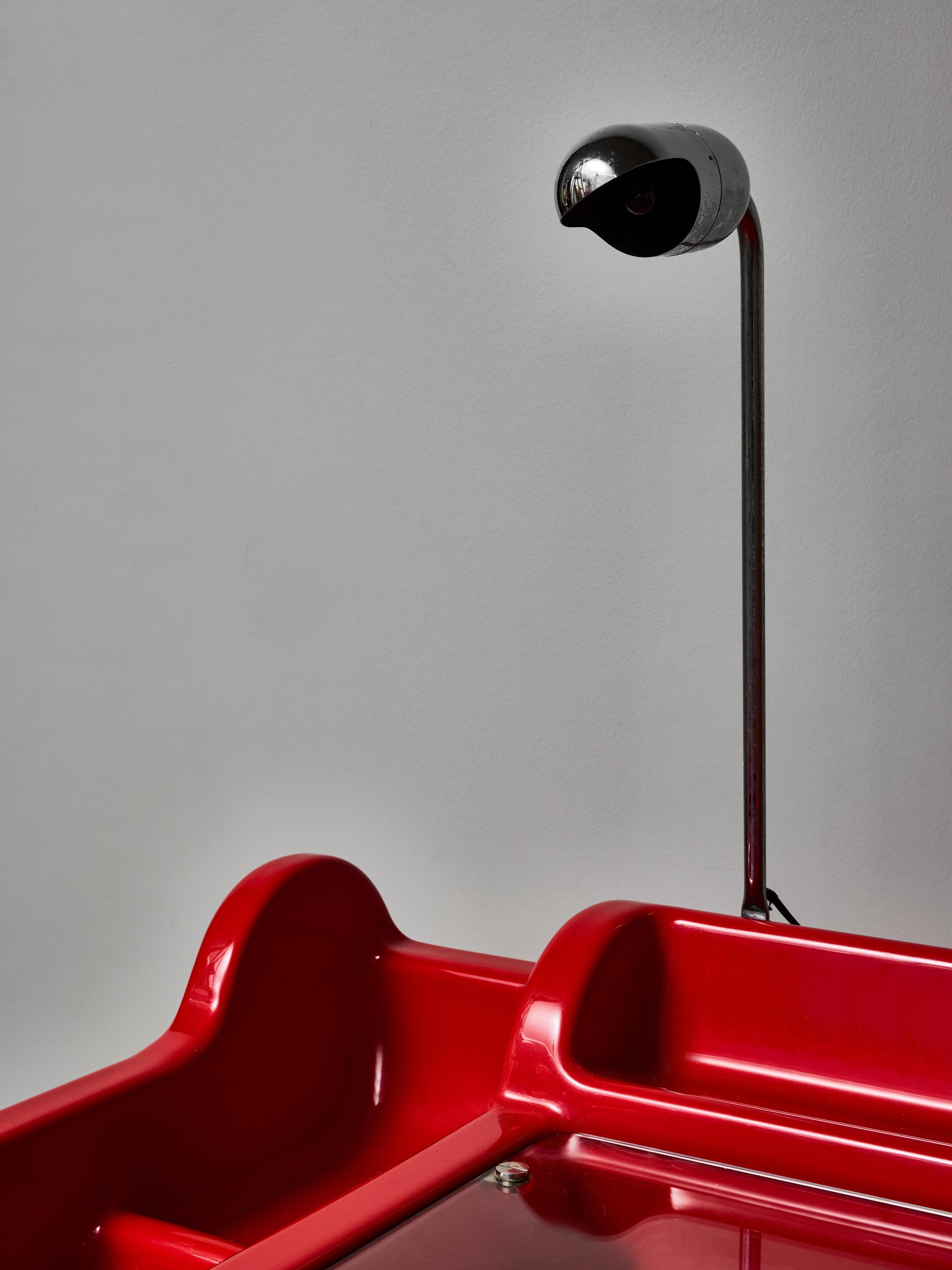 Metal Red Orix Desk by Vittorio Parigi and Nani Prina for Molteni For Sale