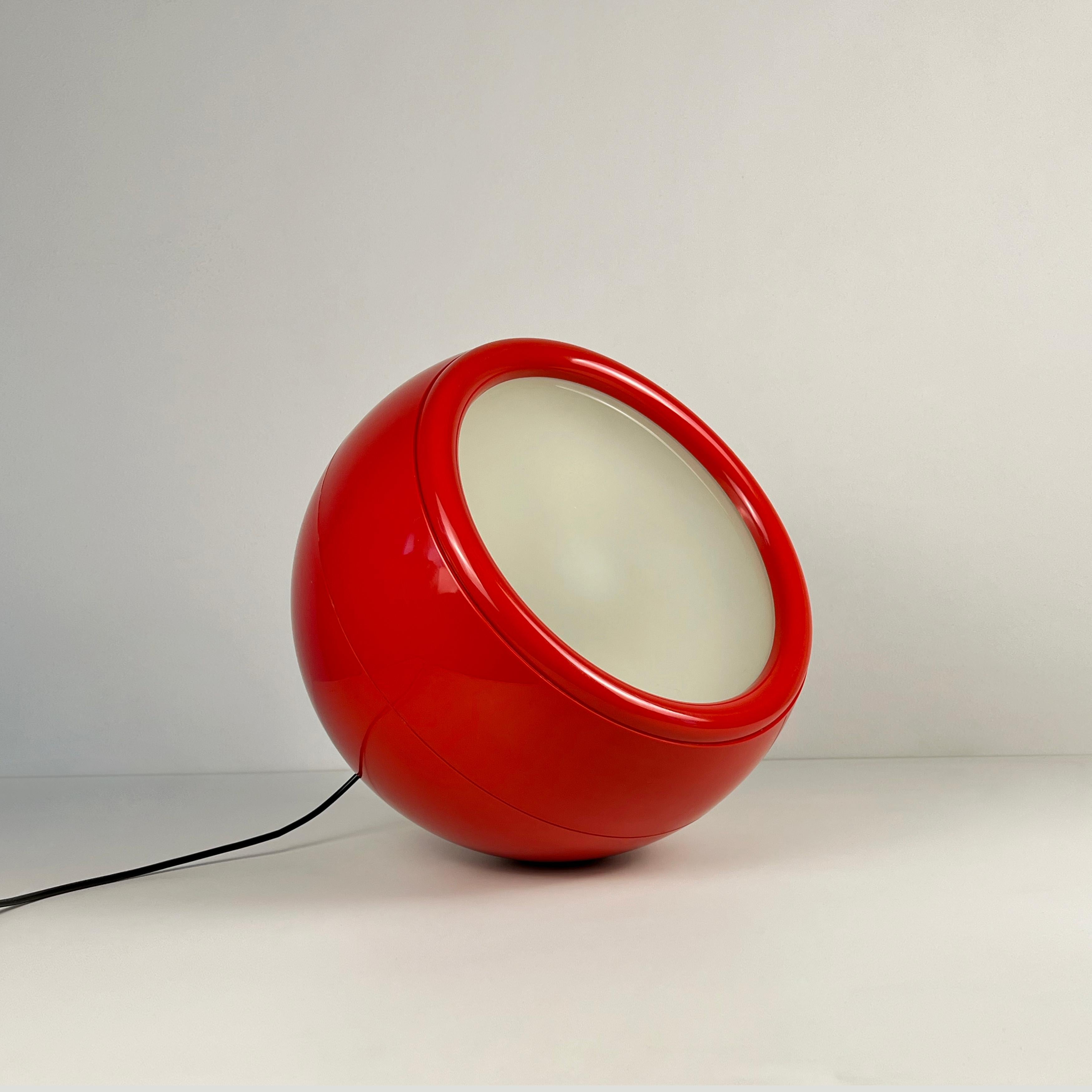 Red Pallade (1st Ed. 1968) floor lamp designed by Studio Tetrarch for Artemide For Sale 5