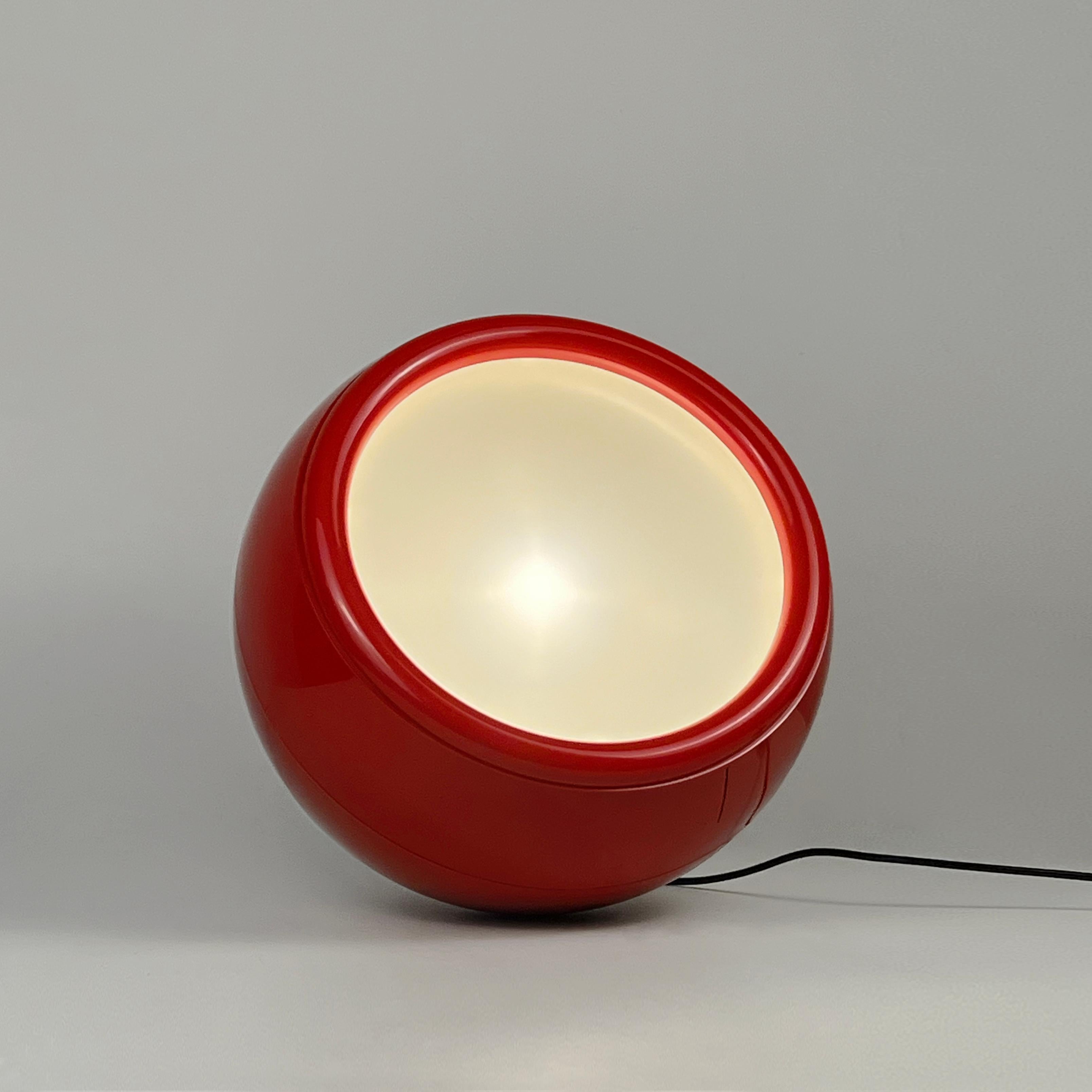 Red Pallade (1st Ed. 1968) floor lamp designed by Studio Tetrarch for Artemide For Sale 12