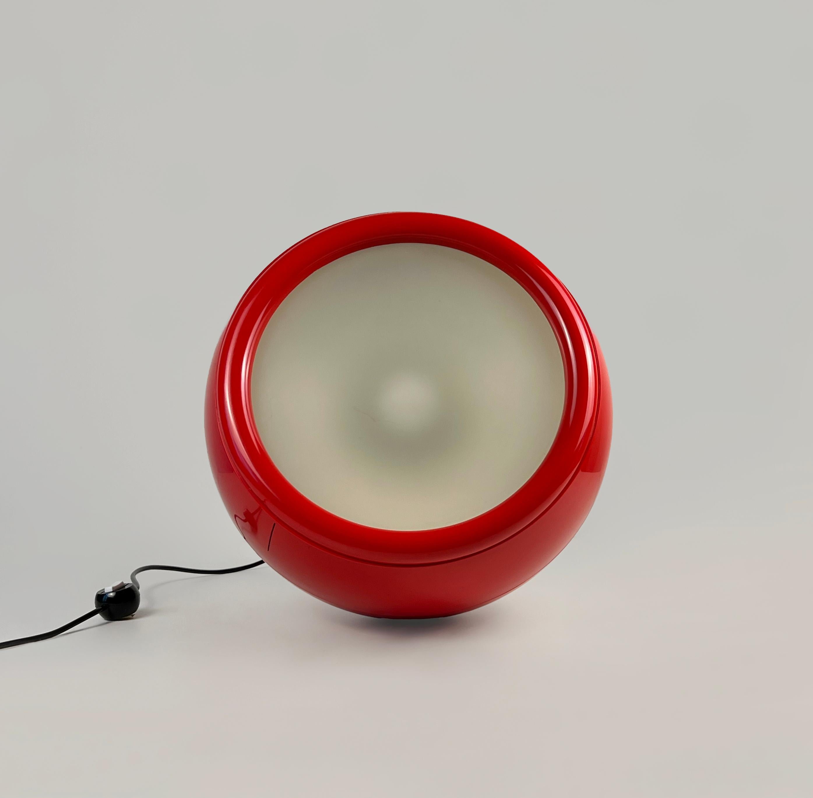 Mid-Century Modern Red Pallade (1st Ed. 1968) floor lamp designed by Studio Tetrarch for Artemide For Sale
