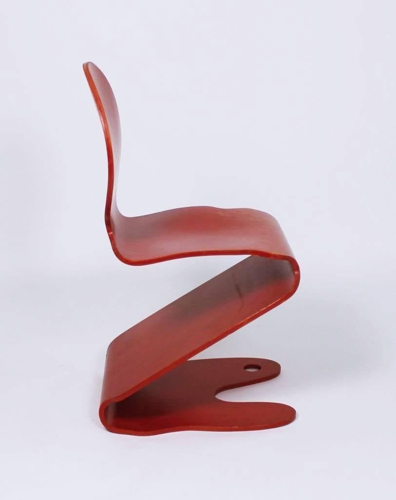 Post-Modern Red Pantonic Molded Plywood Side Chair by Verner Panton for Studio Hag For Sale