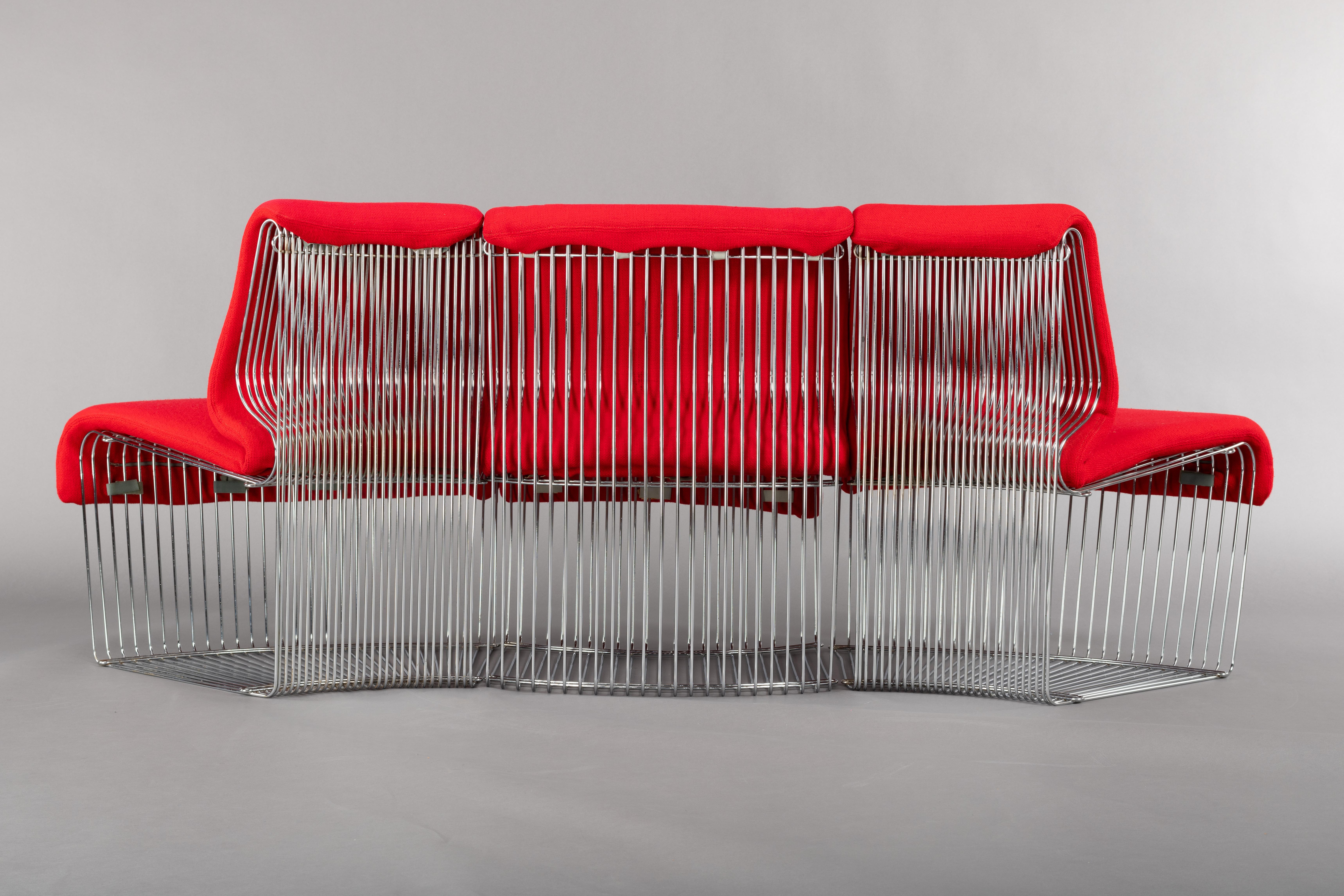 Red Pantonova Sofa by Verner Panton for Fritz Hansen, 1970s In Good Condition In Breda, Netherlands