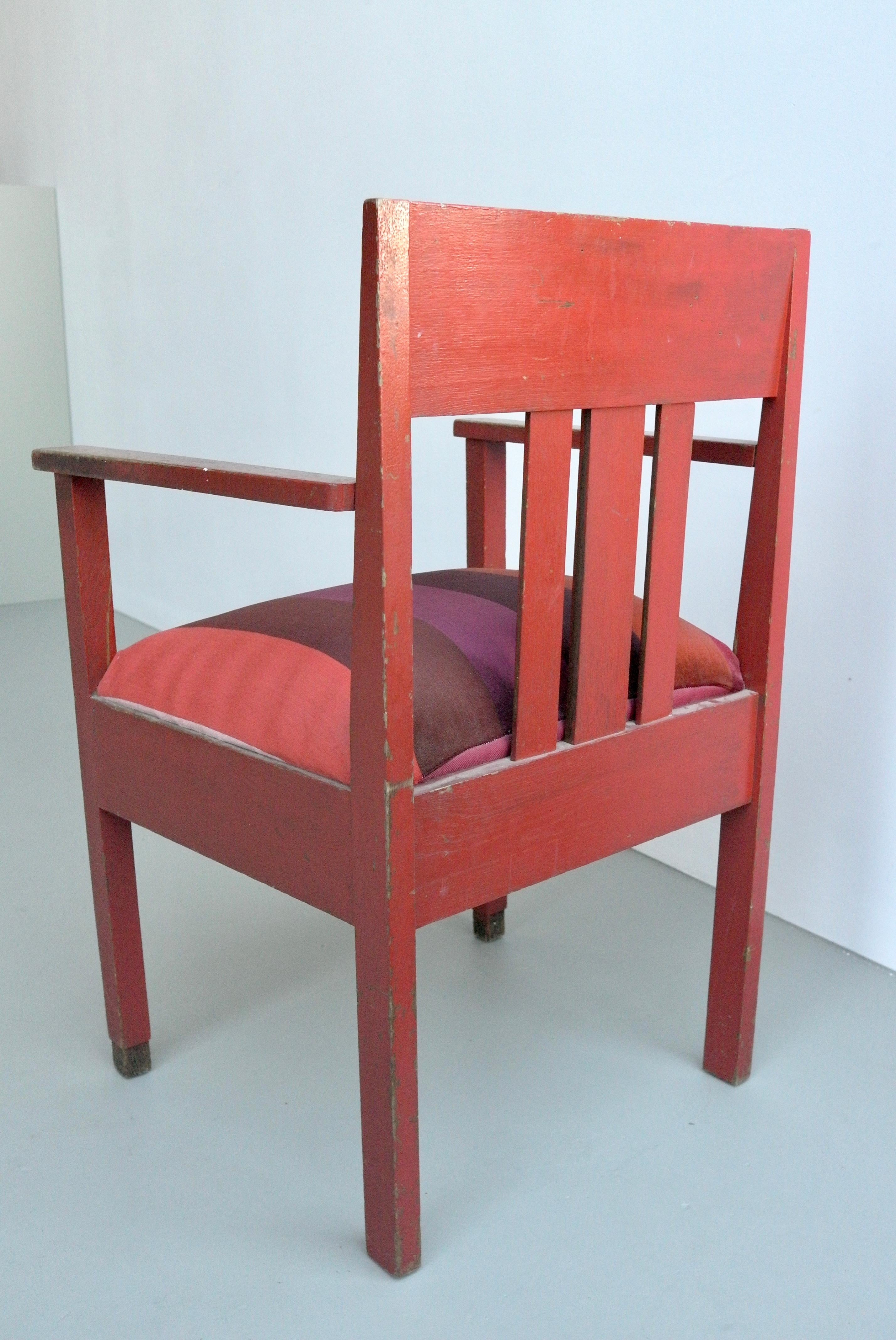 Milieu du XXe siècle Chaise d'appoint en patine rouge au design « De Stijl », Pays-Bas, années 1940 en vente