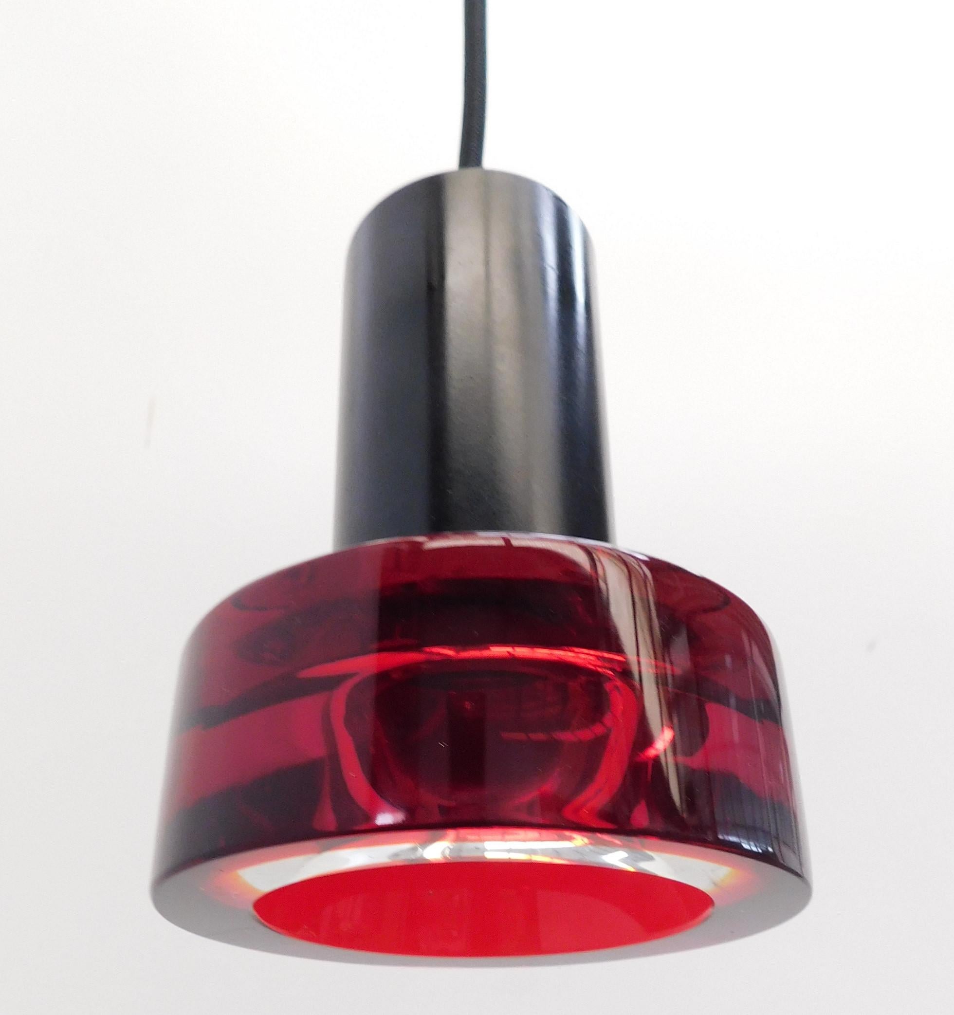 Italian Red Pendant by Seguso For Sale