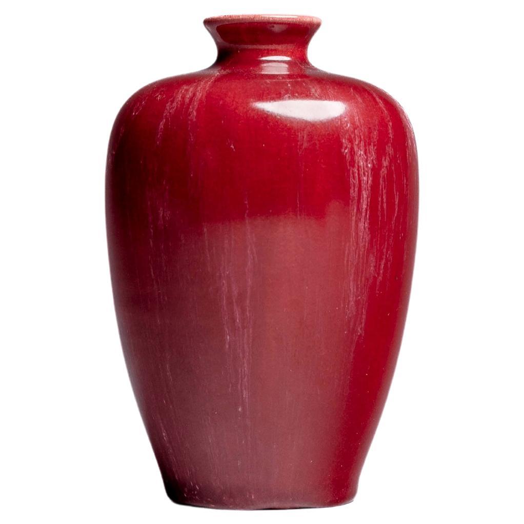 Vase miniature Red Pilkingtons Royal Lancastrian en vente