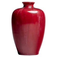 Rote Pilkingtons Royal Lancastrian Miniatur-Vase