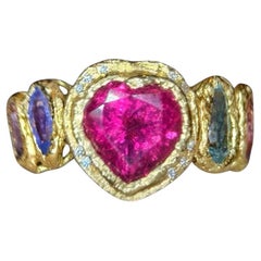 Anello moderno con cuore in tormalina Leto Lama, zaffiri e diamanti in oro 18 carati