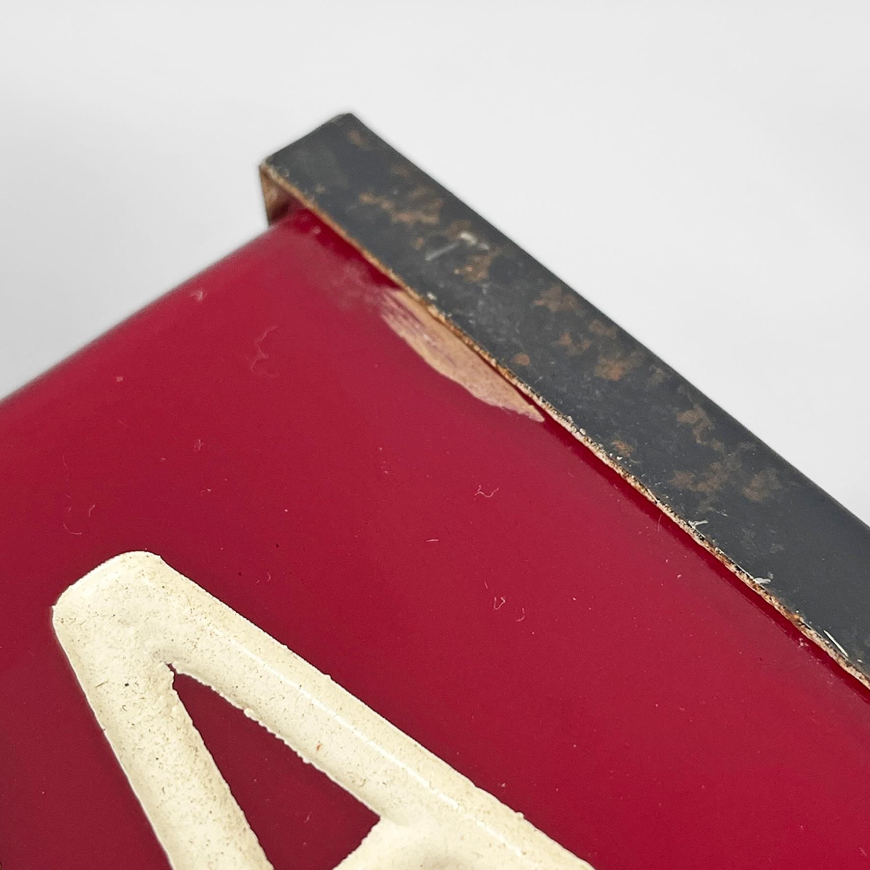 Italienisches rotes Kunststoffkino- oder Theaterschild aus der Mitte des Jahrhunderts, 1960er Jahre im Angebot 10