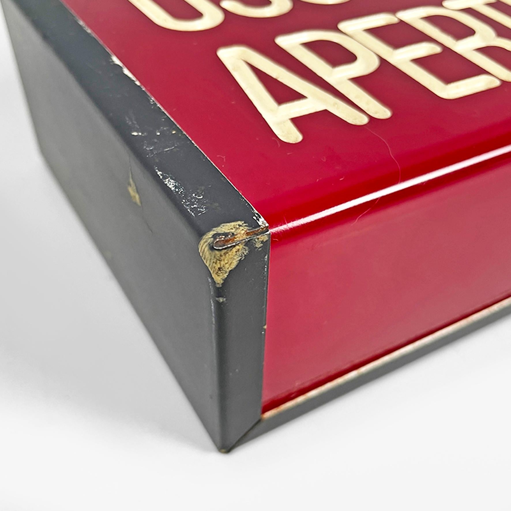 Rotes Schreibendes Kino- oder Theaterschild aus Kunststoff und Weiß, 1960er Jahre im Angebot 1