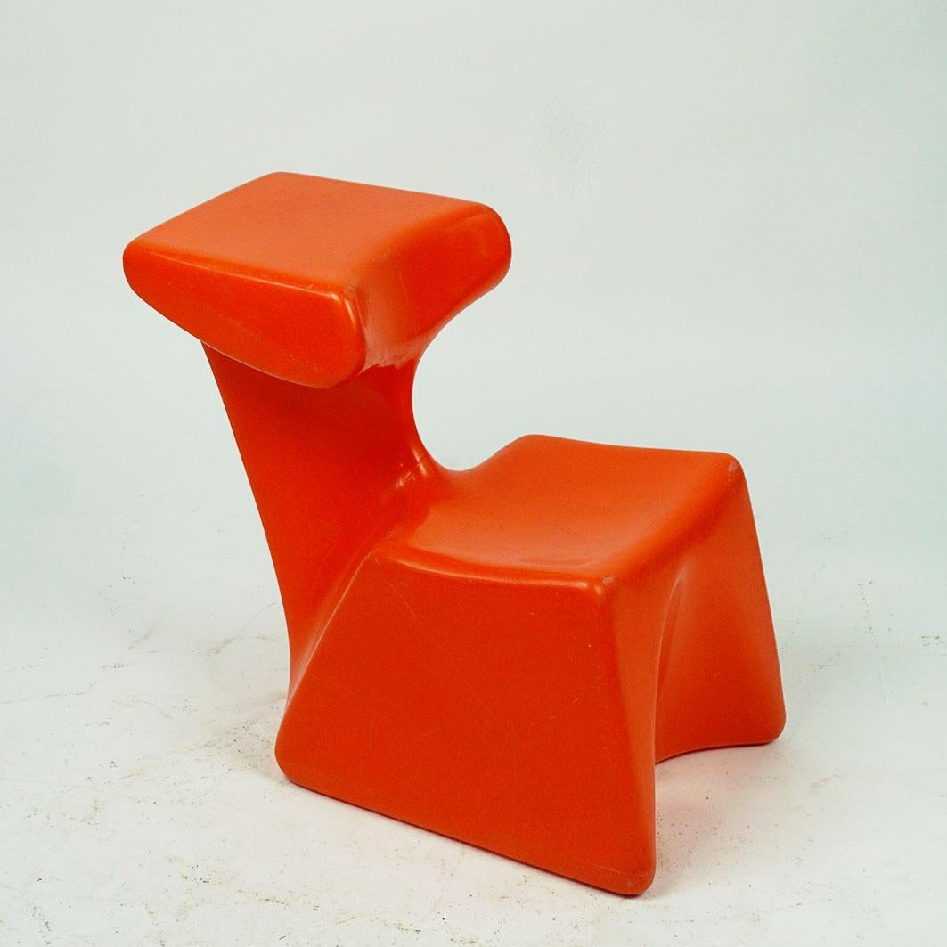 Mid-Century Modern Red plastic Children Chair by Luigi Colani for Top System Burkhard Lübke Germany For Sale