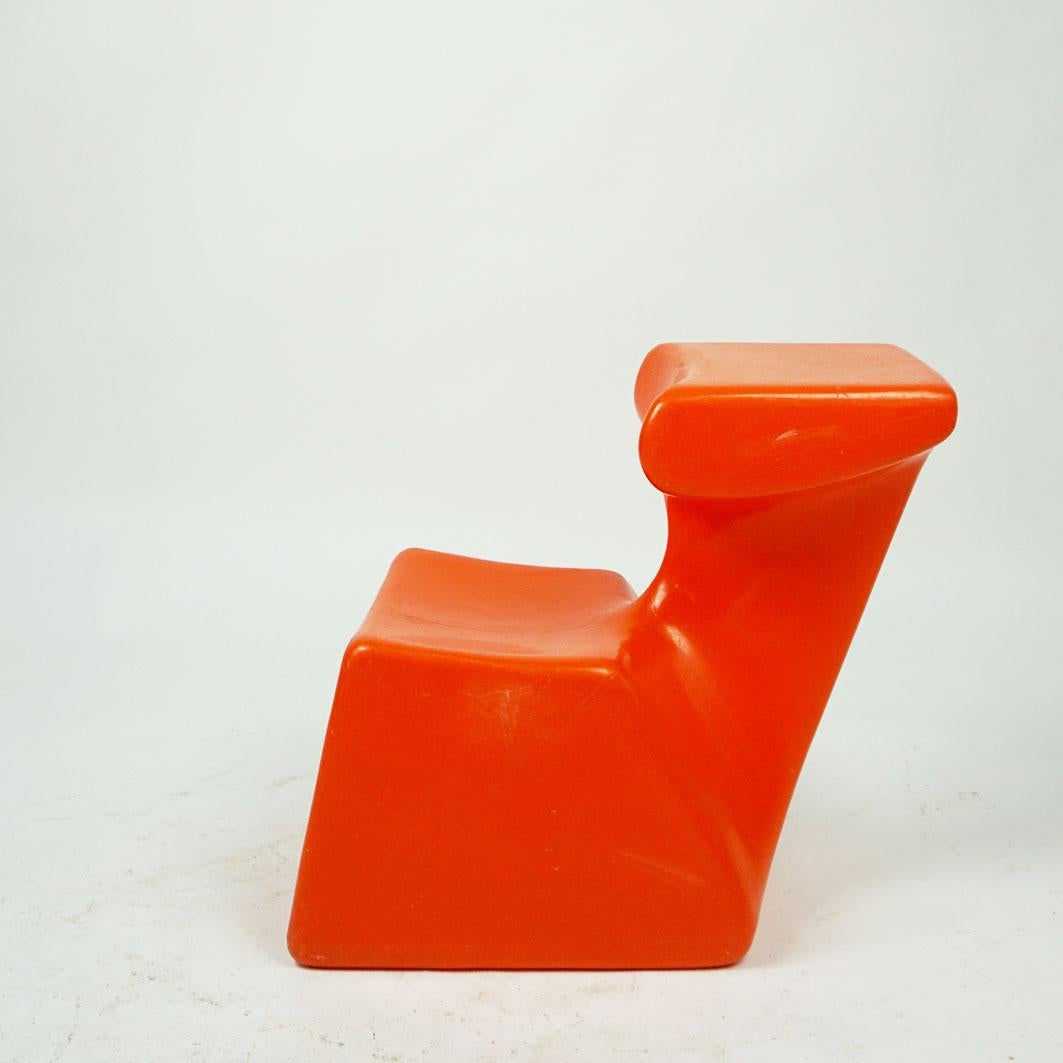 Red plastic Children Chair by Luigi Colani for Top System Burkhard Lübke Germany For Sale 1
