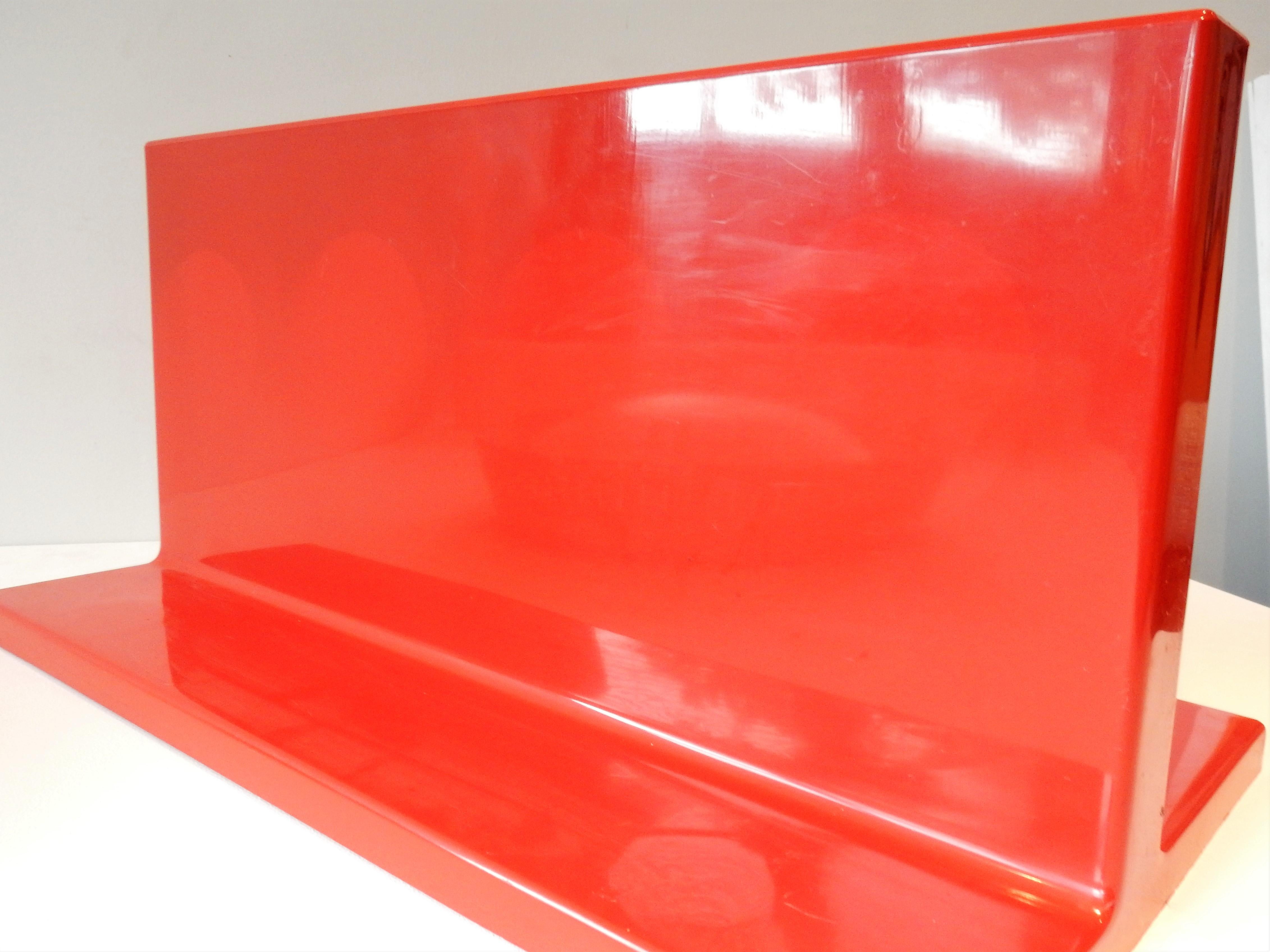 Red Plastic Coat Rack with Hat Shelf by Olaf von Bohr for Kartell, Italy, 1970s In Good Condition In Steenwijk, NL