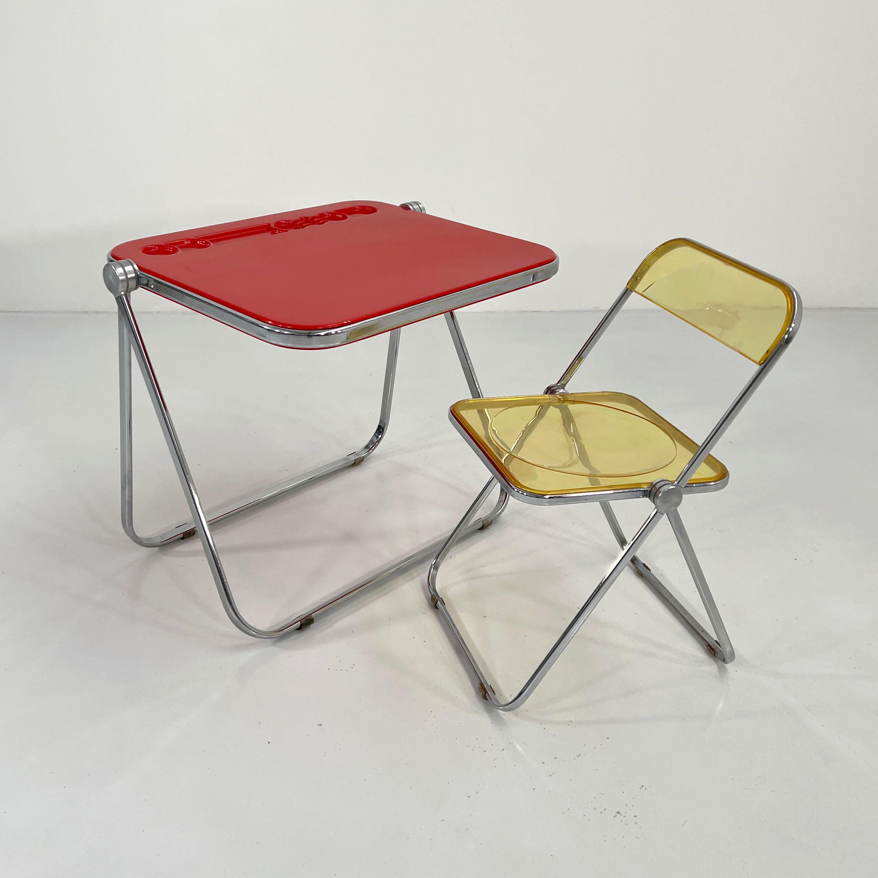 Italian Red Platone Folding Desk by Giancarlo Piretti for Anonima Castelli, 1970s