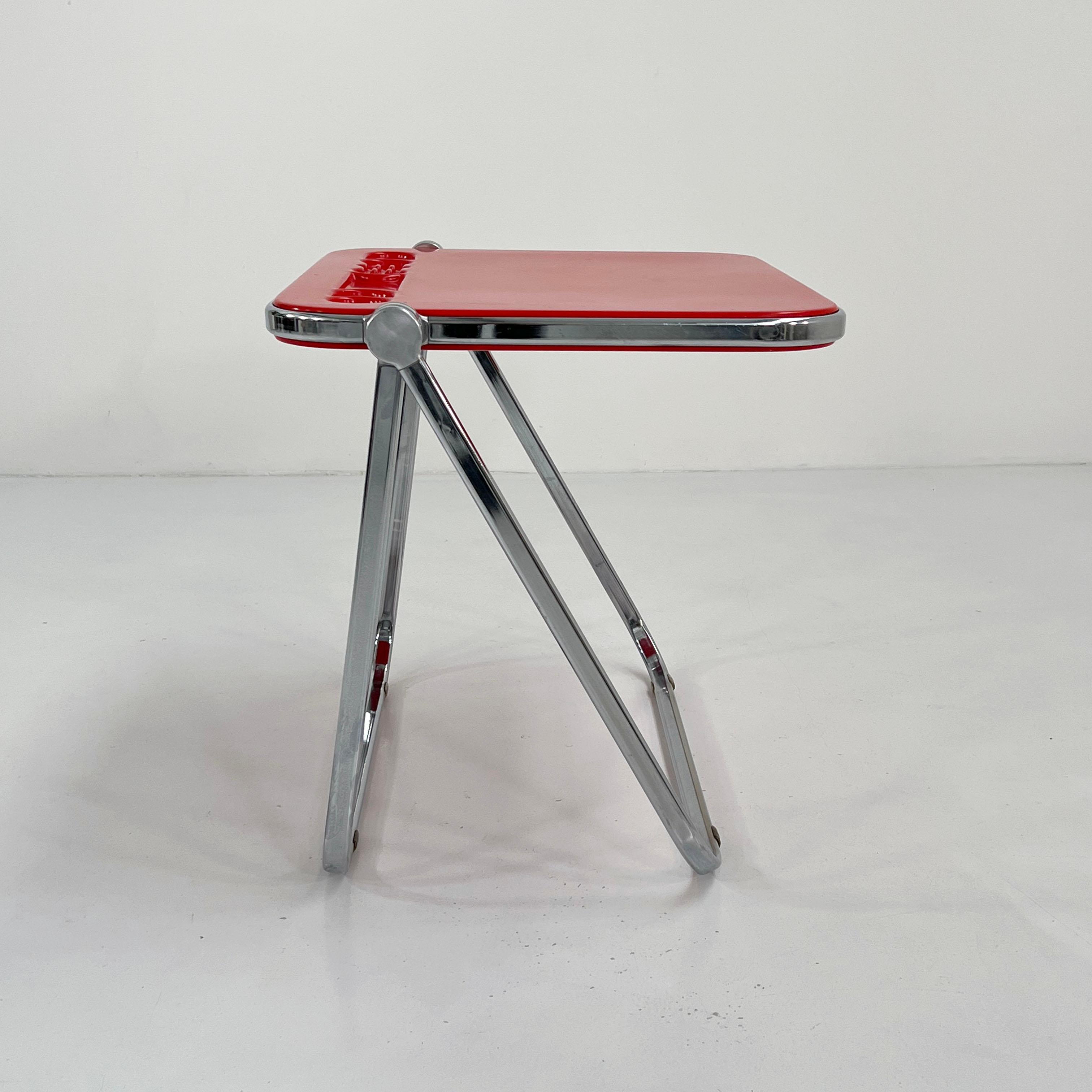 Red Platone Folding Desk by Giancarlo Piretti for Anonima Castelli, 1970s In Good Condition In Ixelles, Bruxelles