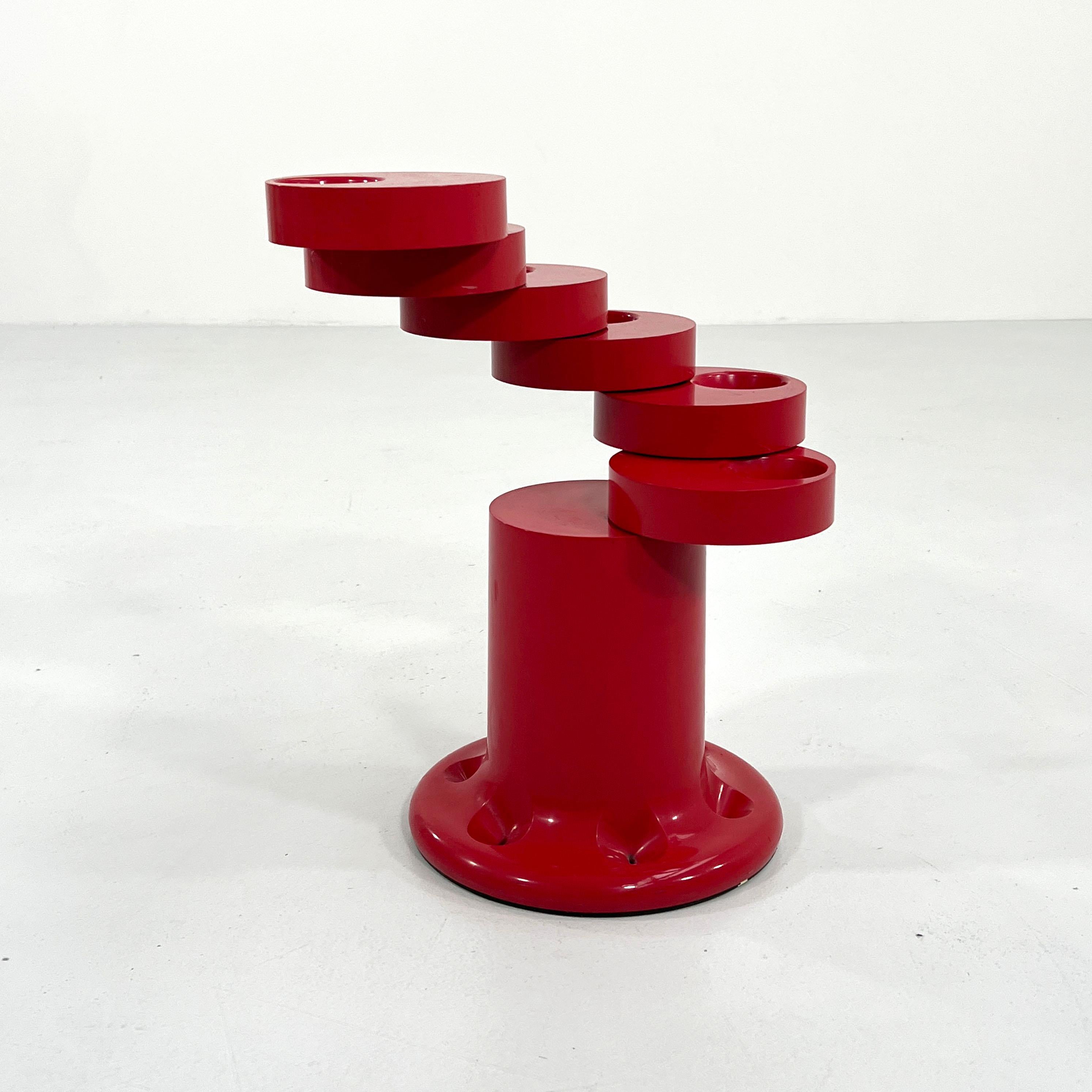 Designer - Giancarlo Piretti
Producer - Anonima Castelli
Model - Pluvium Umbrella Stand
Design period - Seventies
Measurements - width 30 cm x depth 30 cm x height 50 cm
Materials - metal, plastic
Color - Red.
