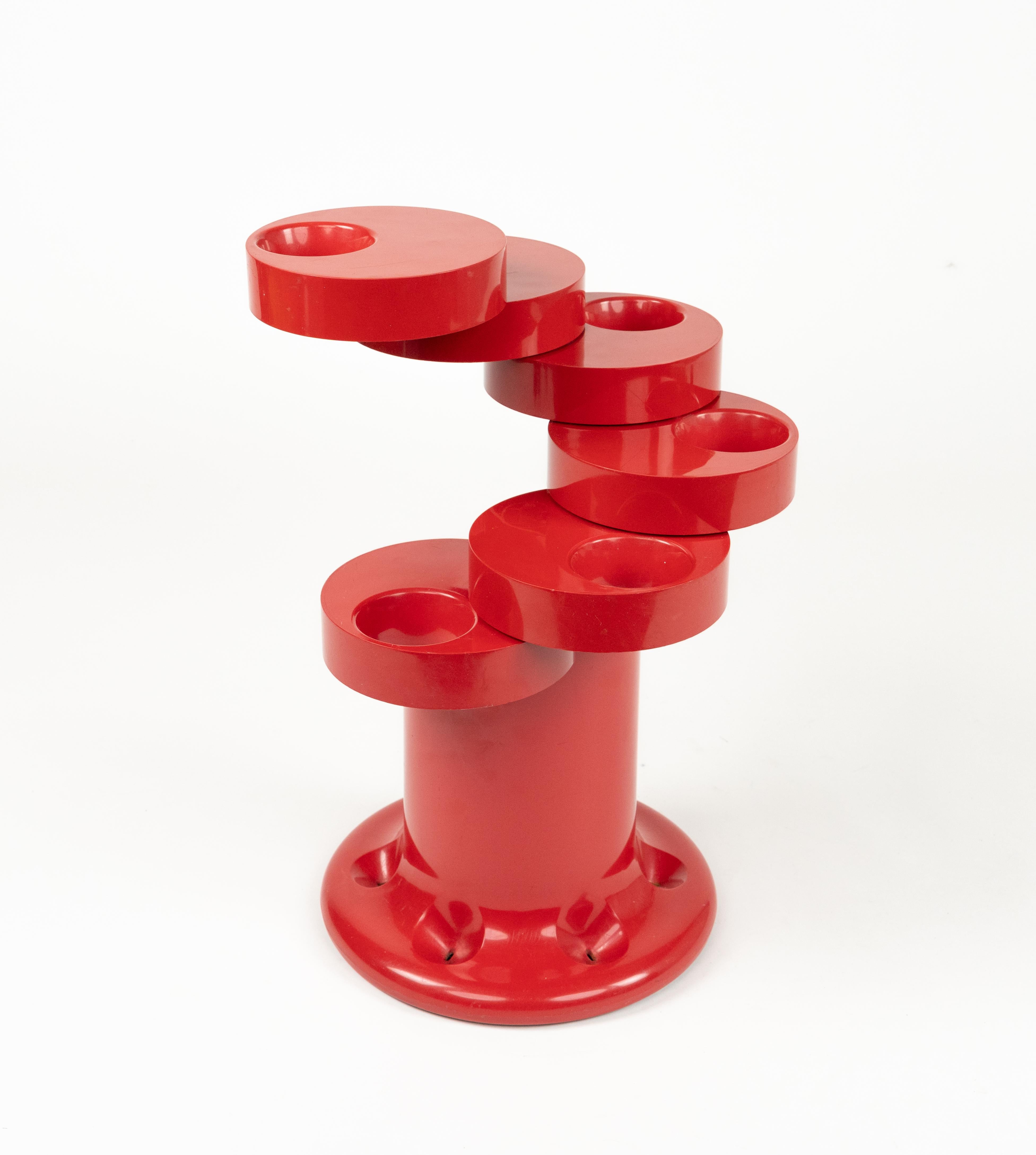 Stand pour Umbrella en Pluvium rouge Giancarlo Piretti pour Anonima Castelli Italie 1970 en vente 4